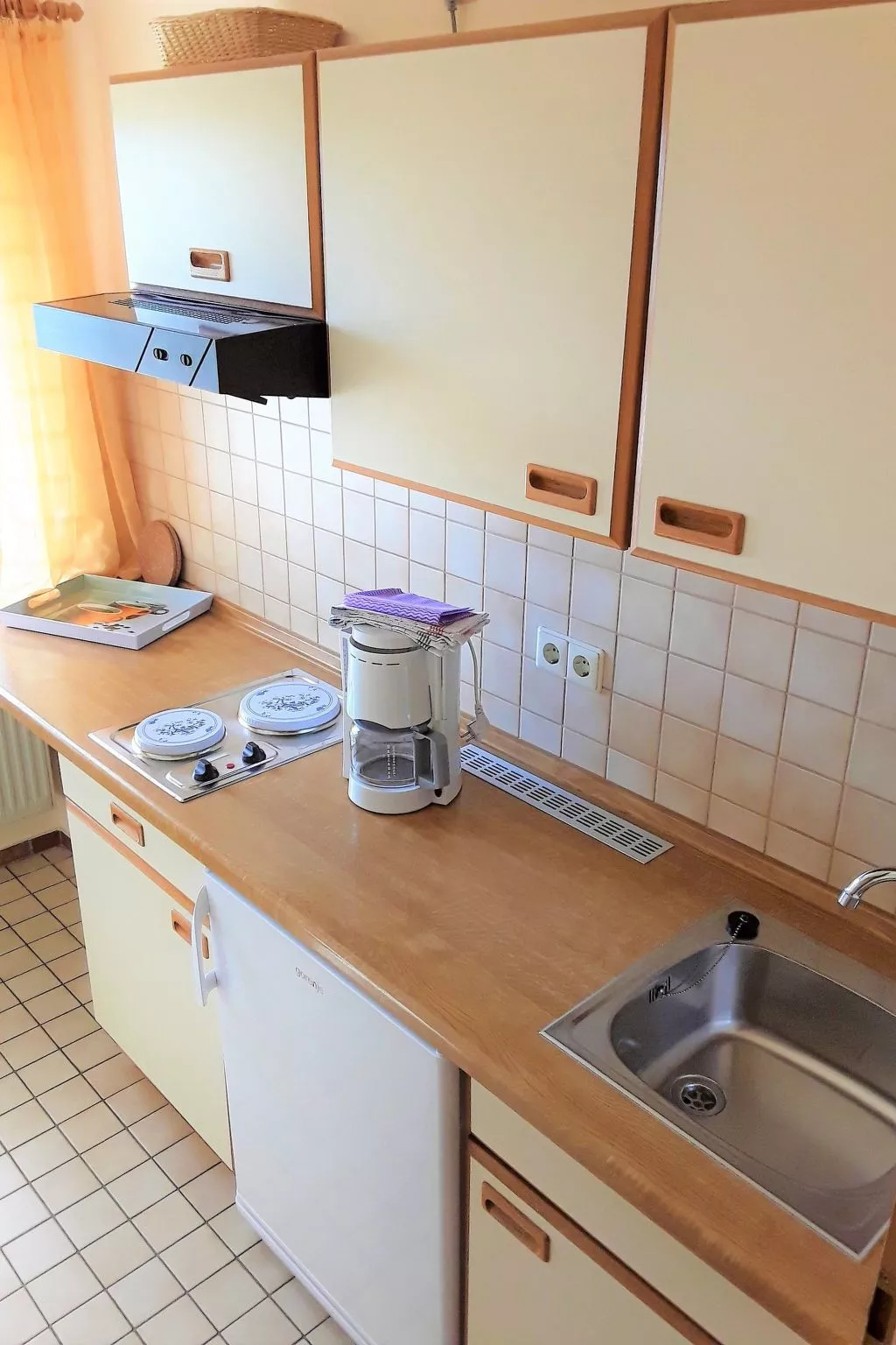 Gemütliche Ferienwohnung mit großem Garten - Binnen