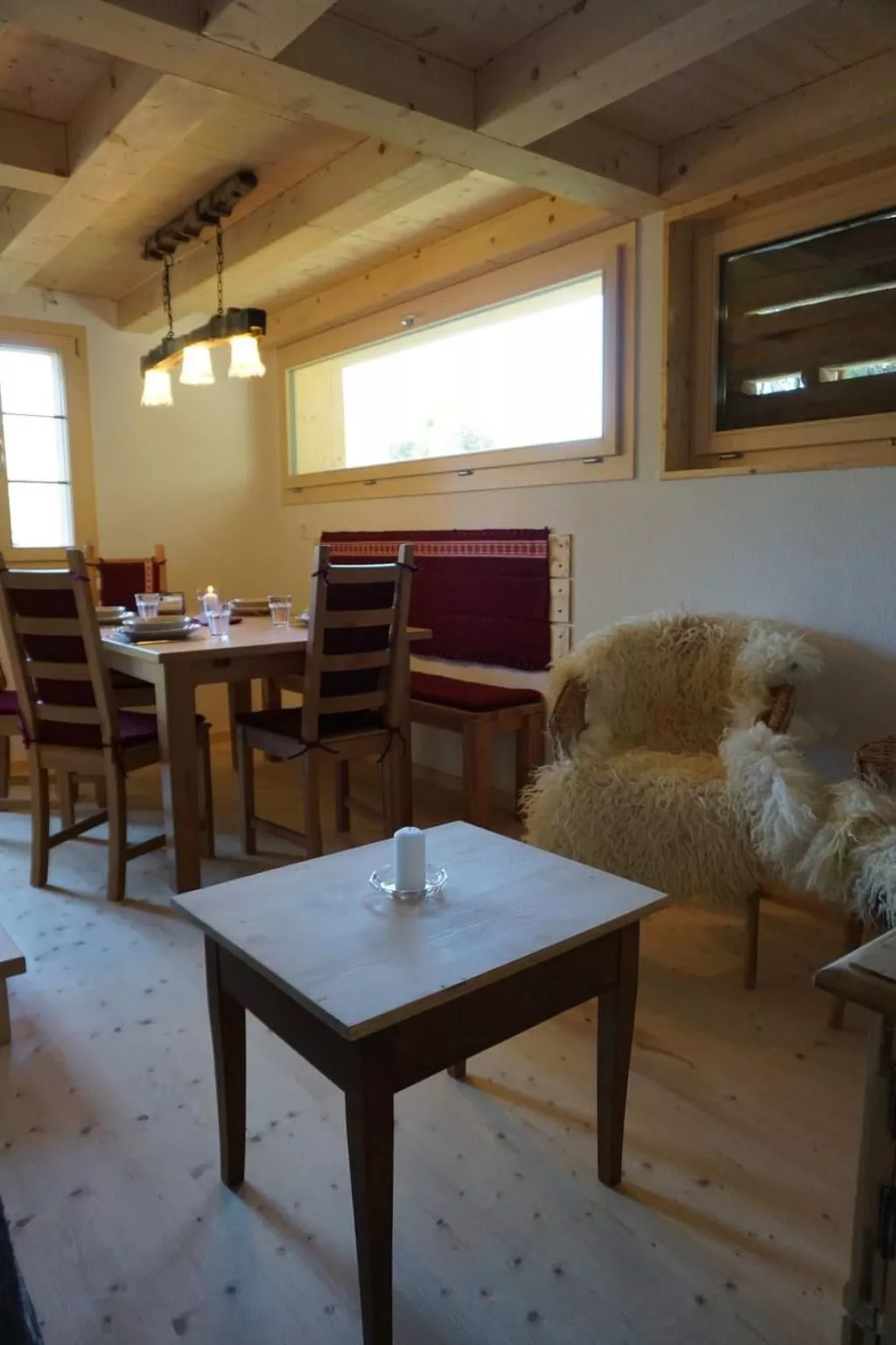 Wollhaus Oberzwirgi-Image-tags.info