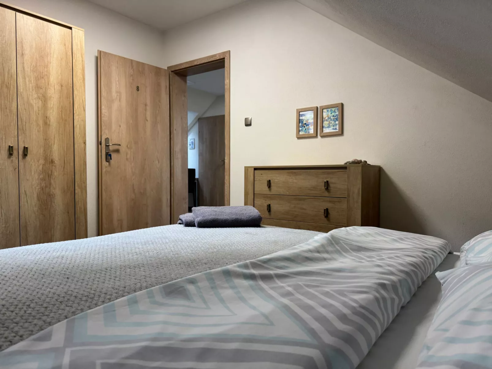 Mit Wasserblick-Binnen