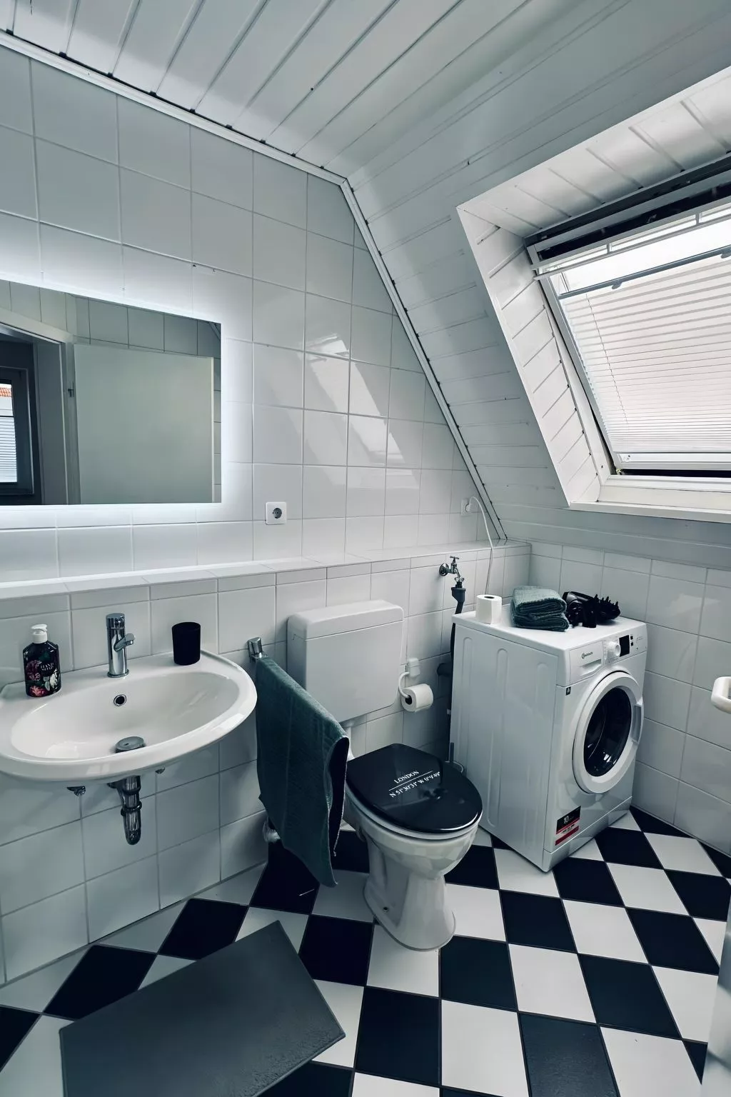 FeWo Am Waldhügelsee-Image-tags.info