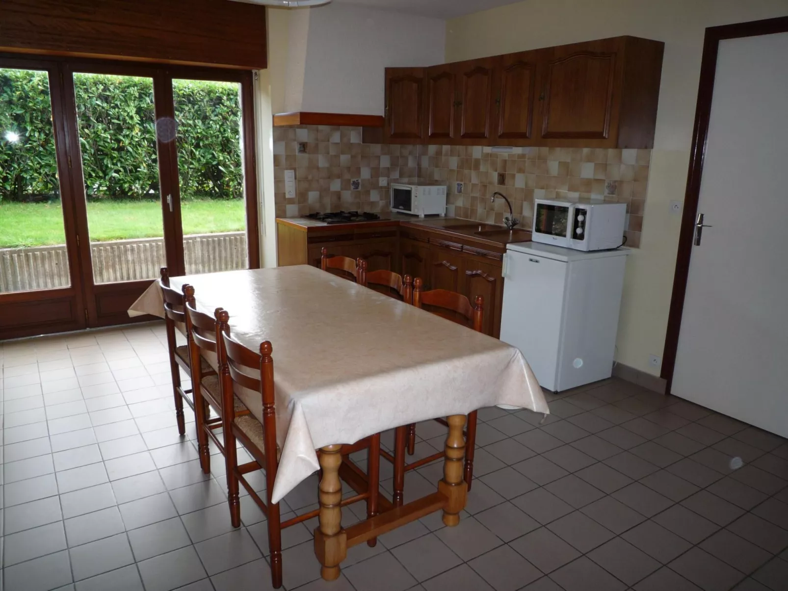 Eine kleine Oase der Ruhe am Meer-Binnen