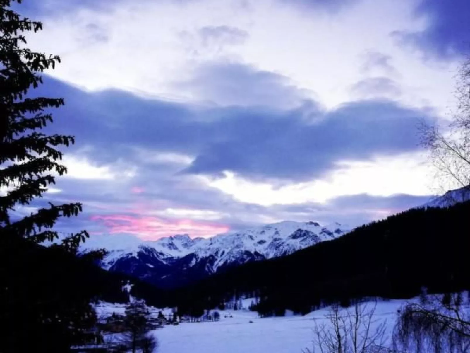 Chasa Minschuns-Image-tags.info