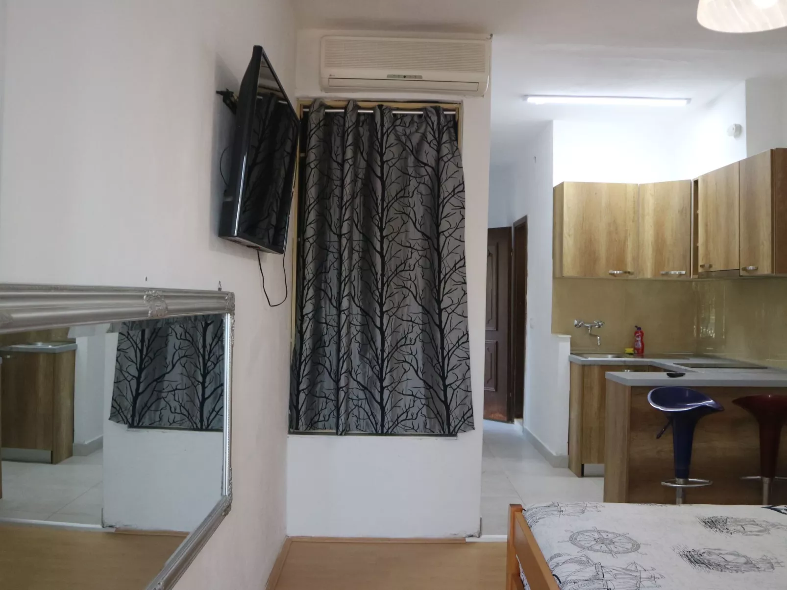 "Martina" direkt am Wasser-Binnen