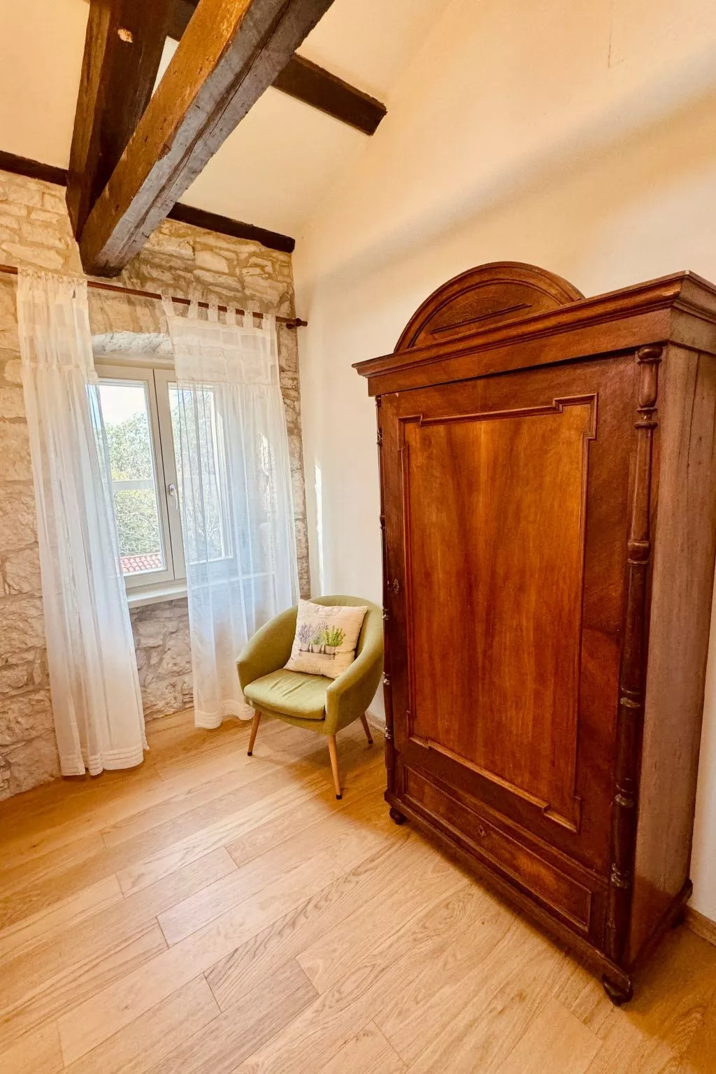 Ferienvilla mit Garten, Grill und Terrasse-Binnen