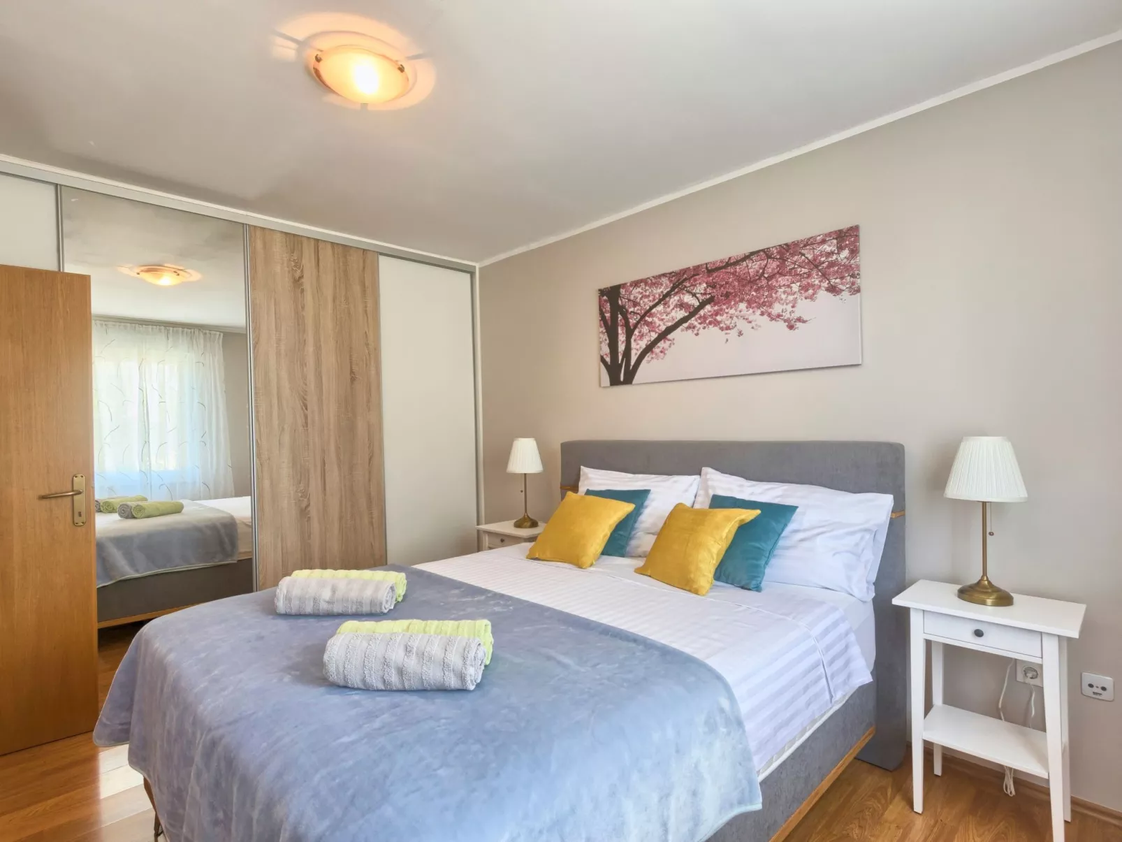 Haus Daniela mit überdachter Terrasse und Pool-Binnen