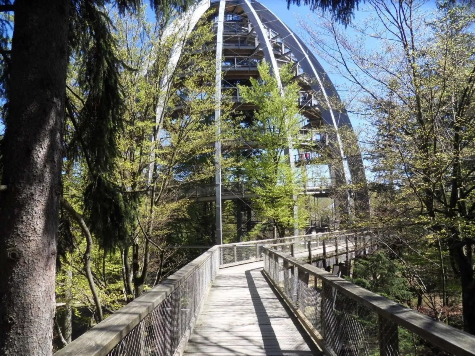 Mit Balkon und Bergblick-Buiten