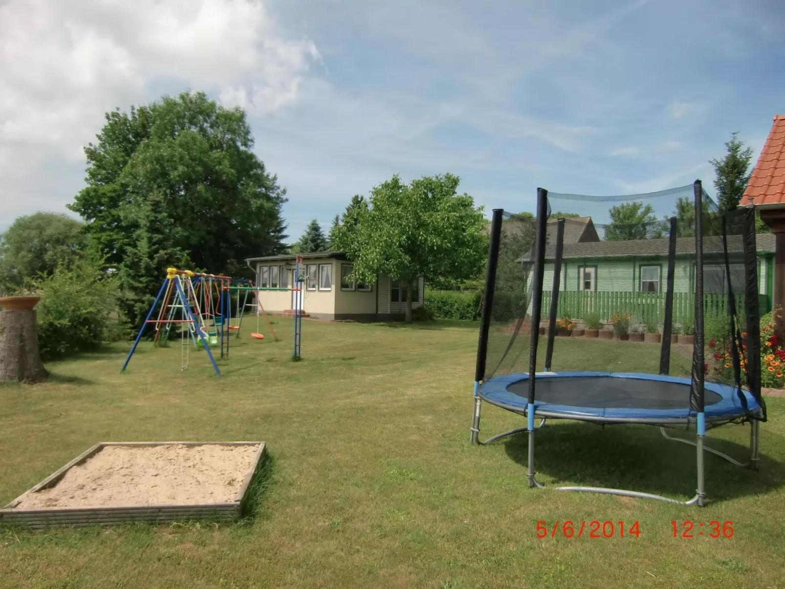 Mit Blick auf das Wasser-Buiten