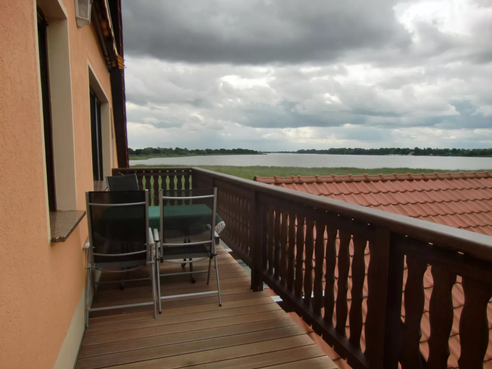 Für 5 Personen in Radewege, Berlin-Image-tags.info