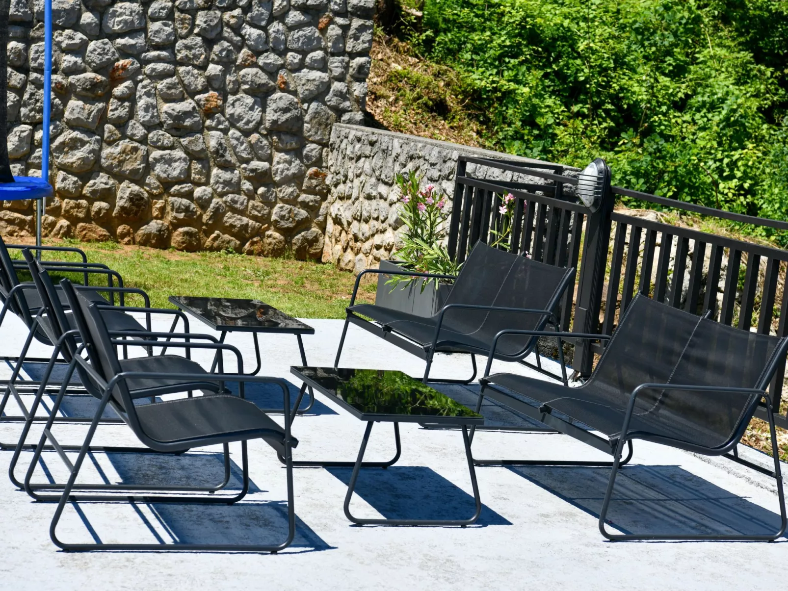 Ferienvilla mit Whirlpool-Buiten