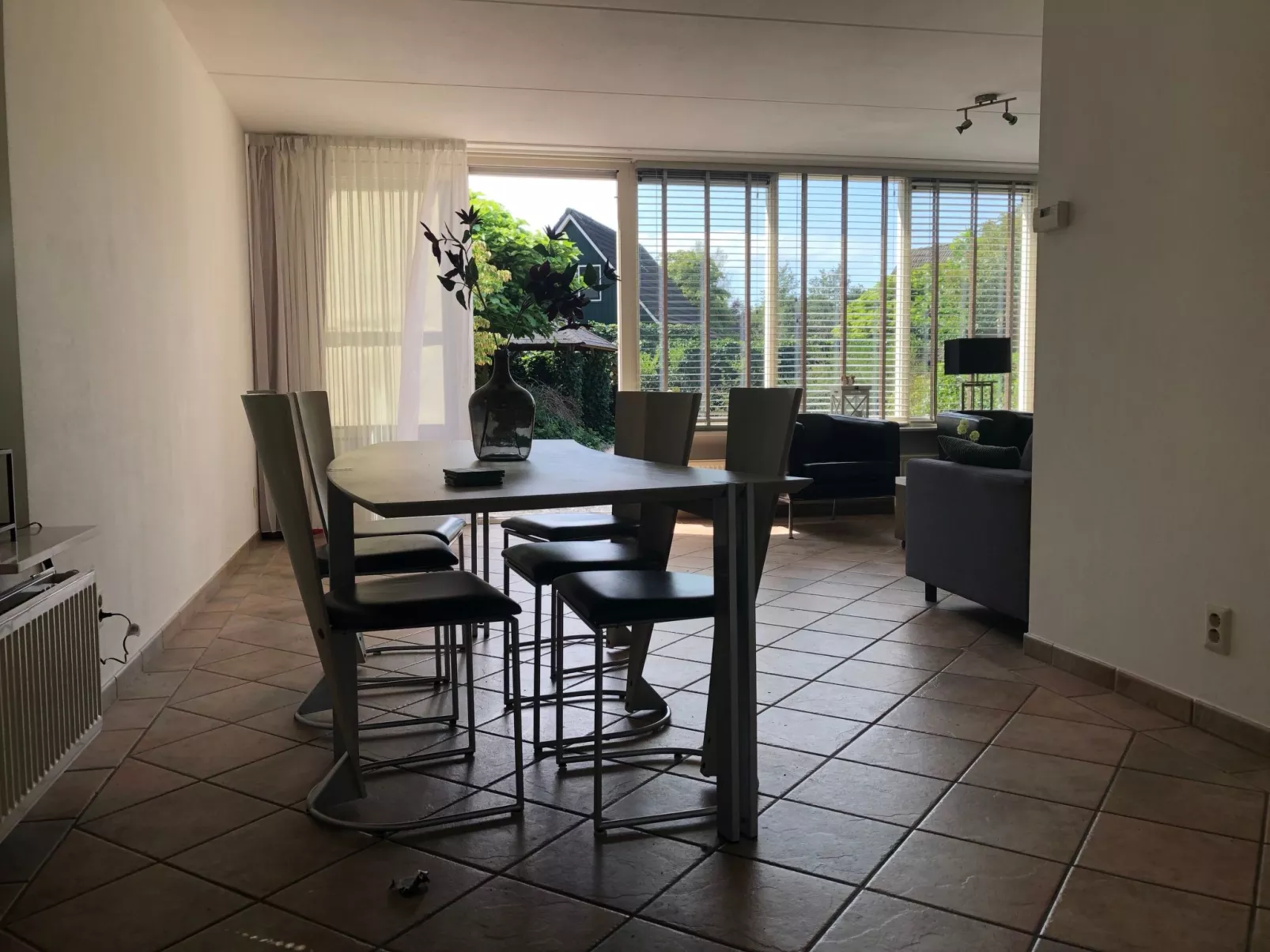 Geräumiges Ferienhaus mitten im Wald-Image-tags.info