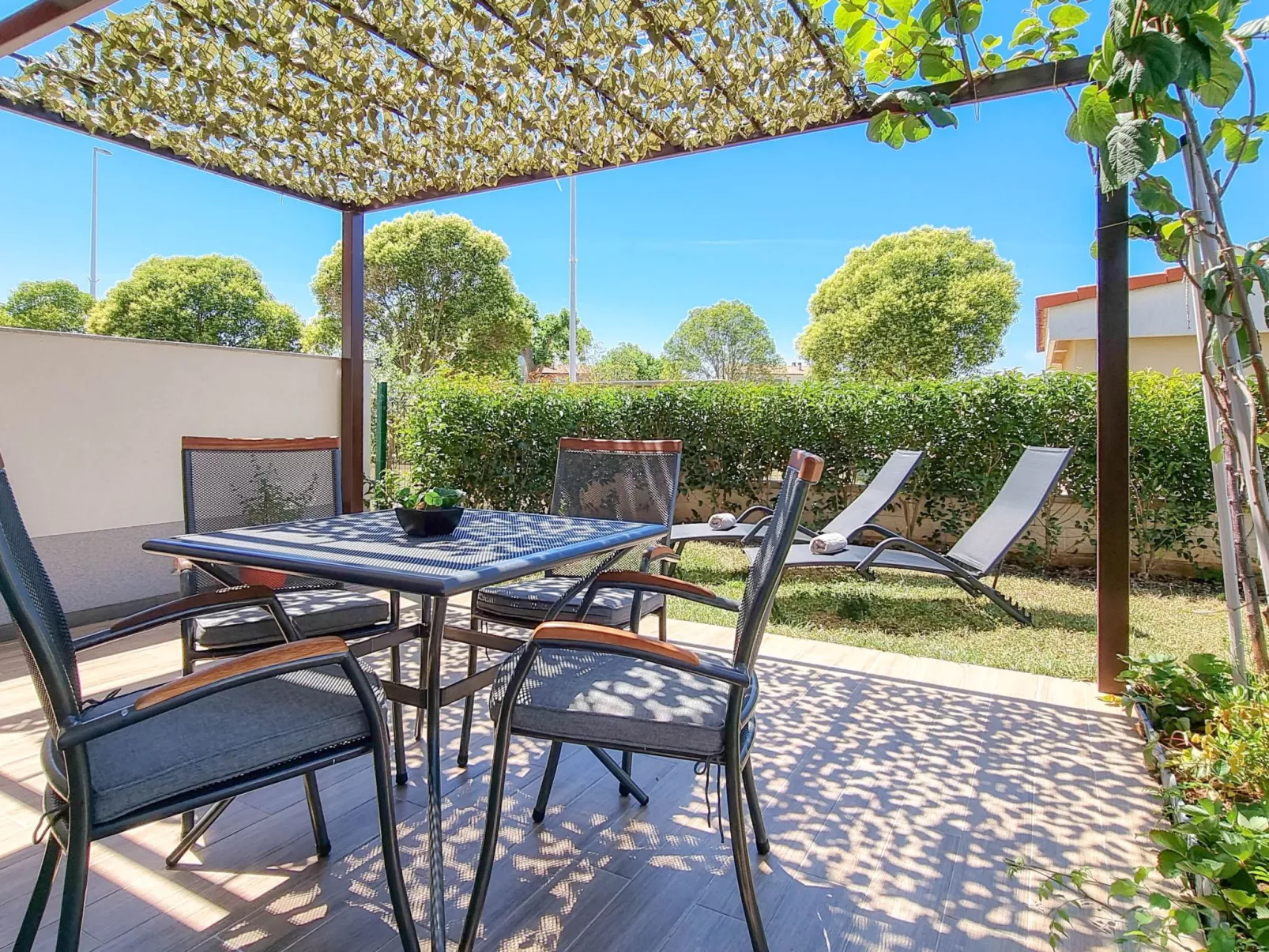 Antonio - Apartment mit Terrasse für 4-5 Personen-Buiten