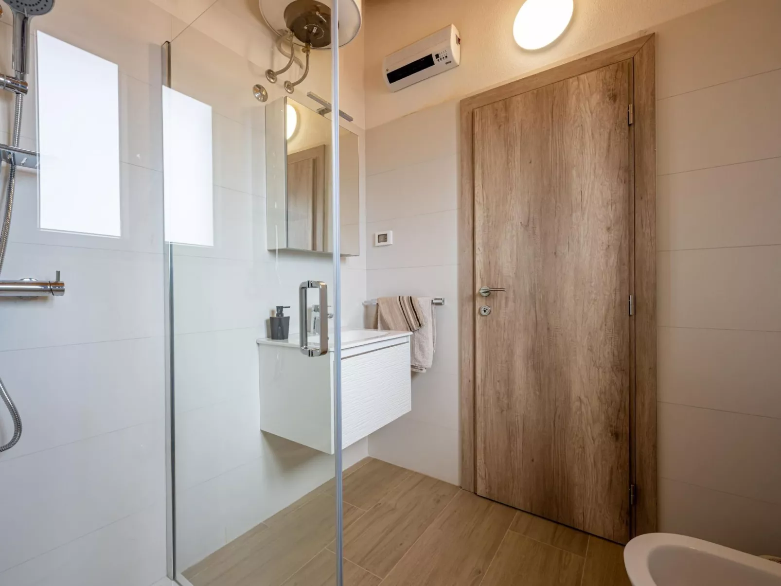 Balarini-Image-tags.info