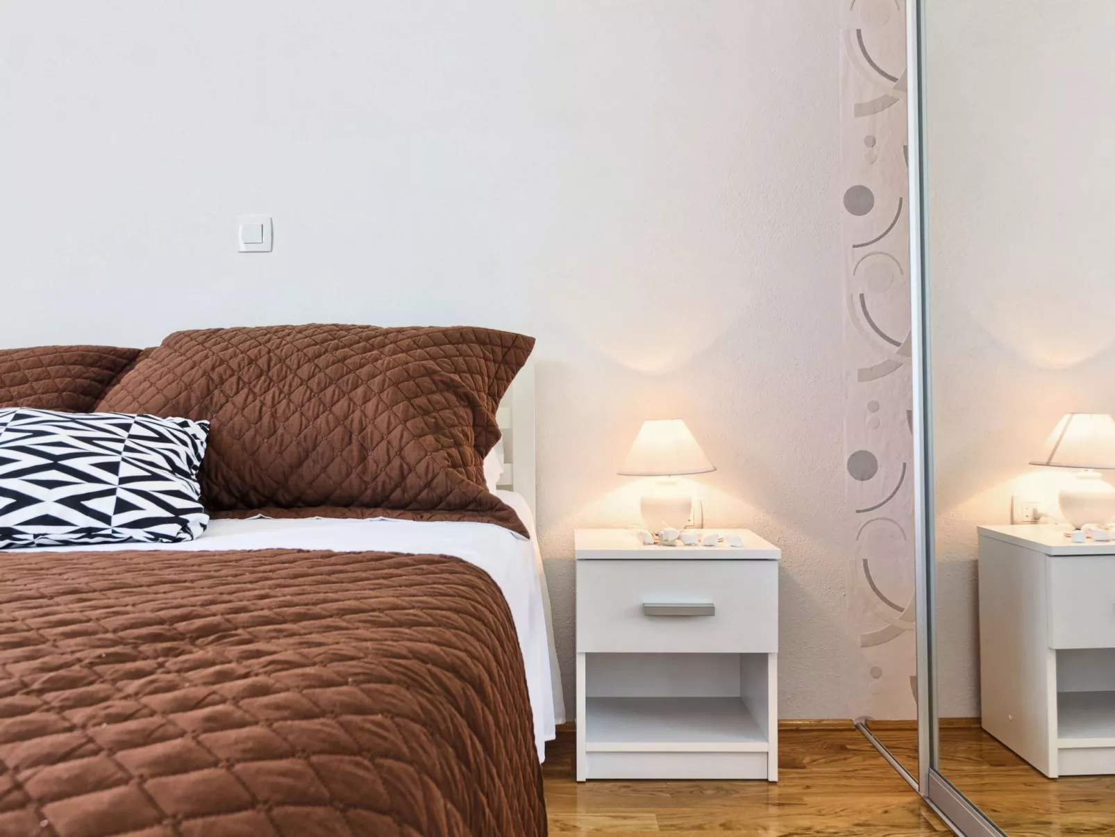 "Split Area Apartment"-Binnen