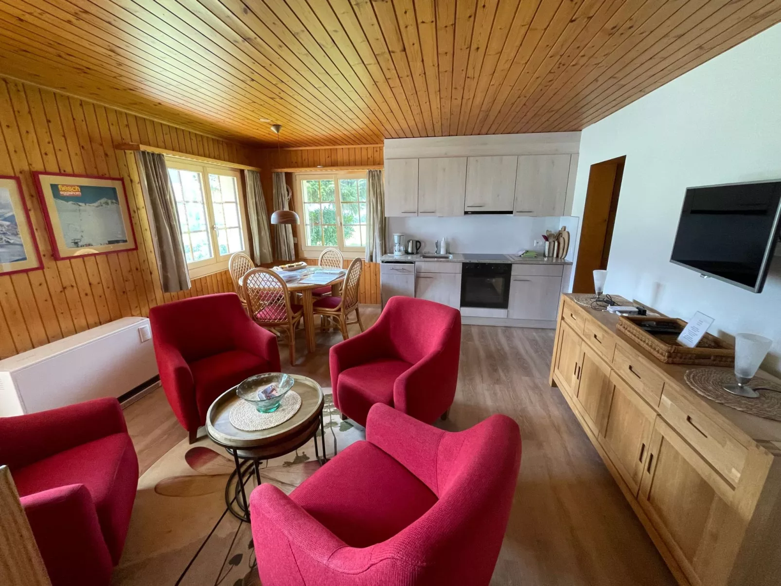 Plexat-Image-tags.info