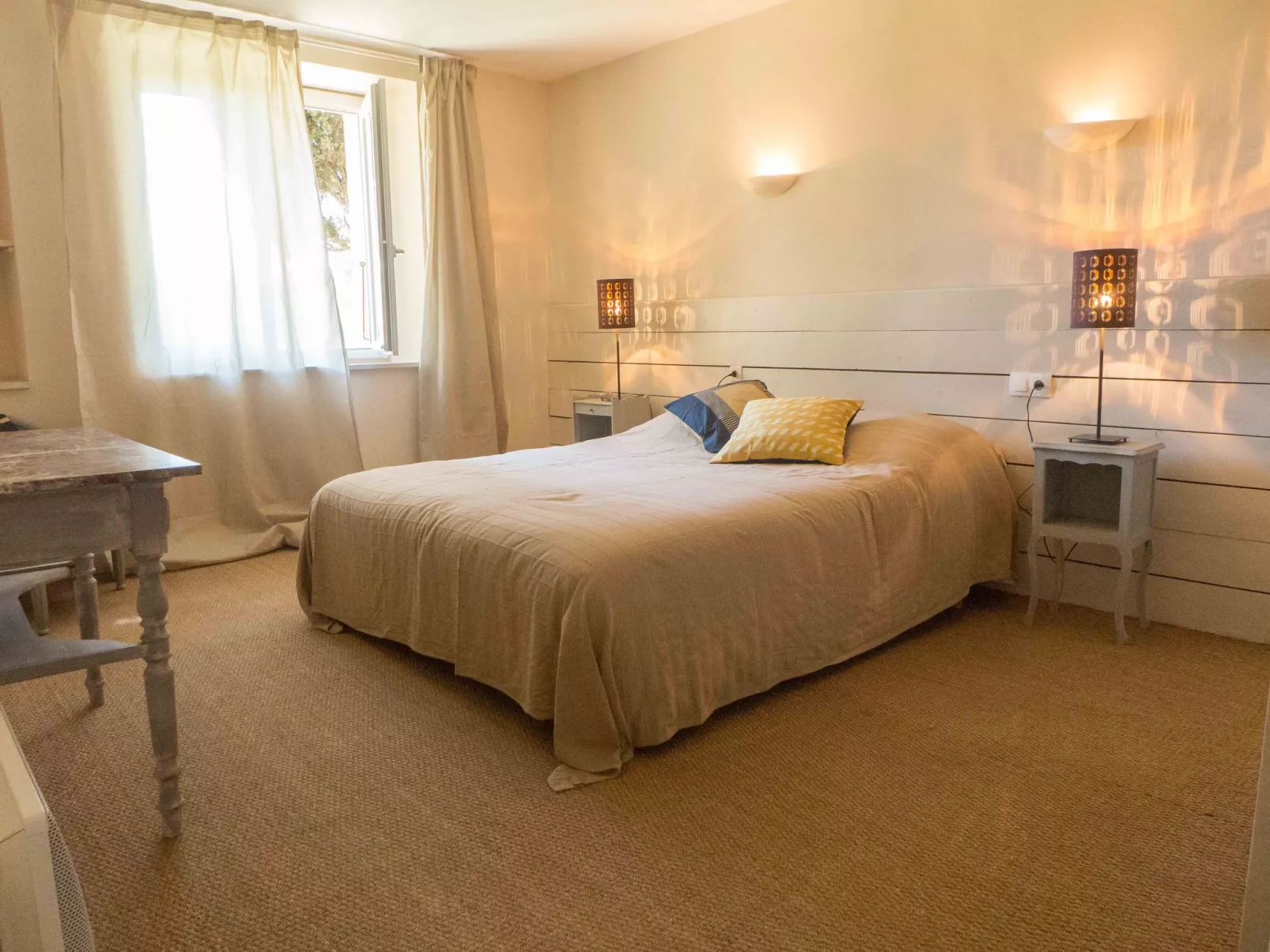 Villa mit Garten, Grill und Terrasse-Binnen