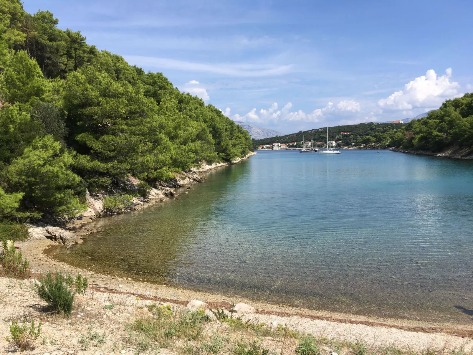Hütte "Moj mir" mit Blick auf das Wasser-Buiten