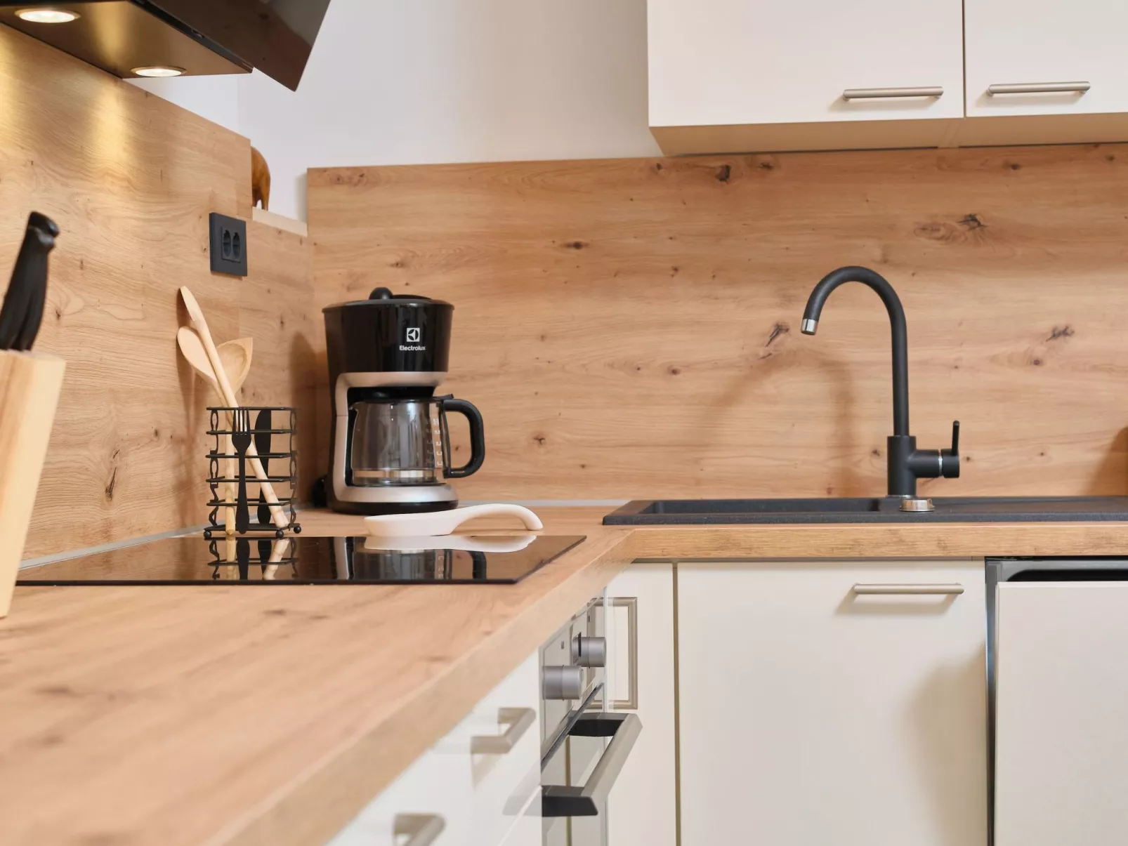 Für 4 Personen ca. 80 m&sup2; in Split, Dalmatien (Gespanschaft Split-Dalmatien-Binnen