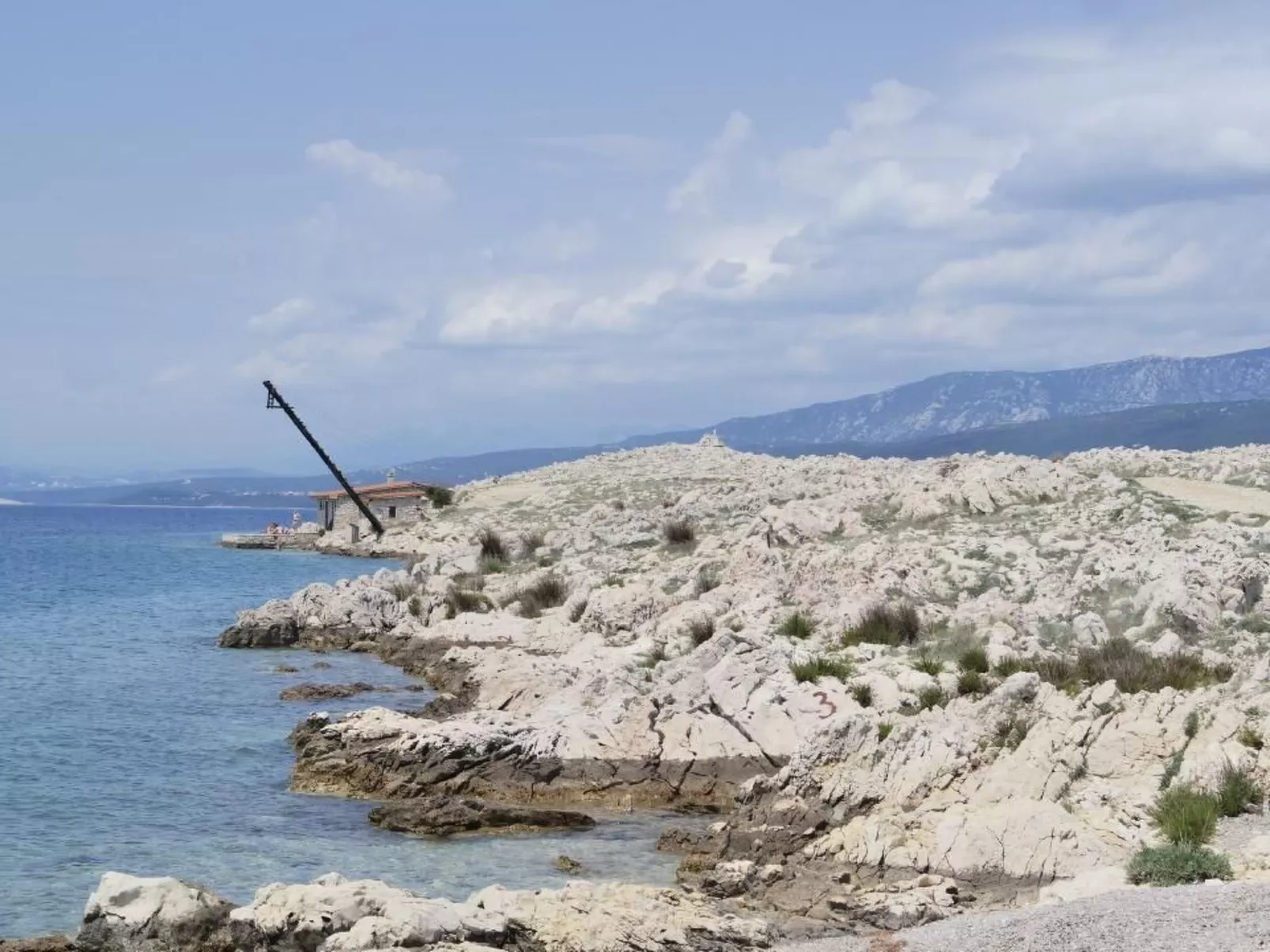 Wohnung in Šilo mit privatem Parkplatz-Buiten