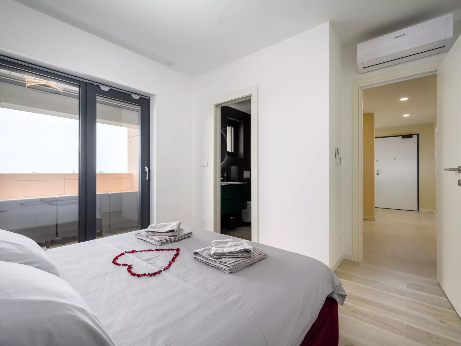 Luxuriöses Penthouse Viki mit Meerblick-Binnen