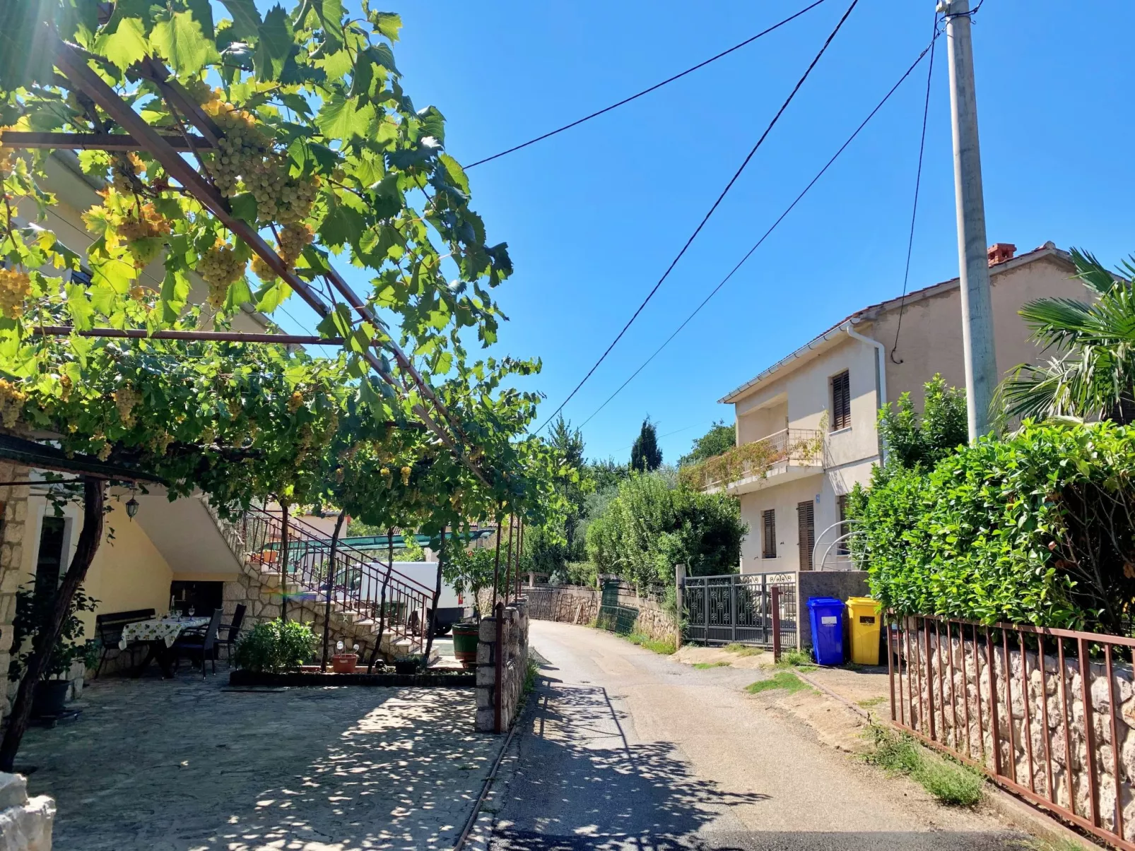 Apartment Santic-Buiten