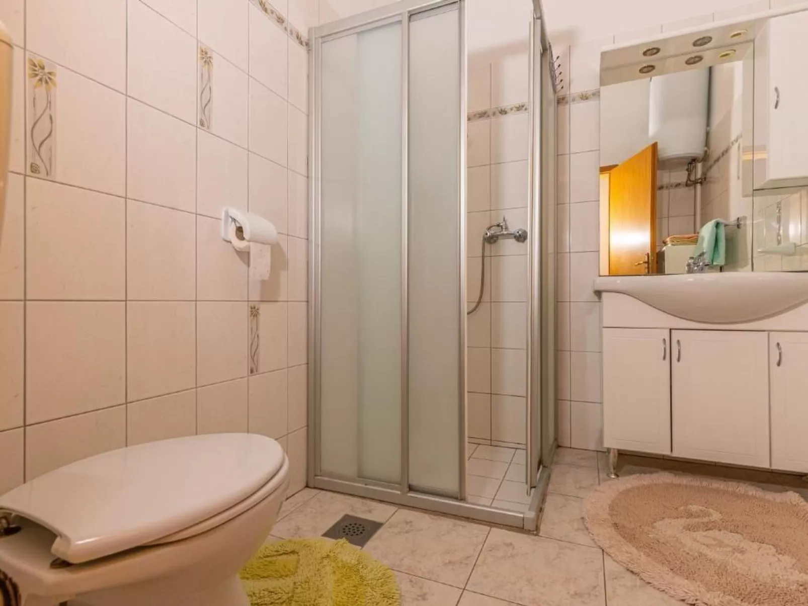 In Dramalj mit Terrasse und Grill-Binnen