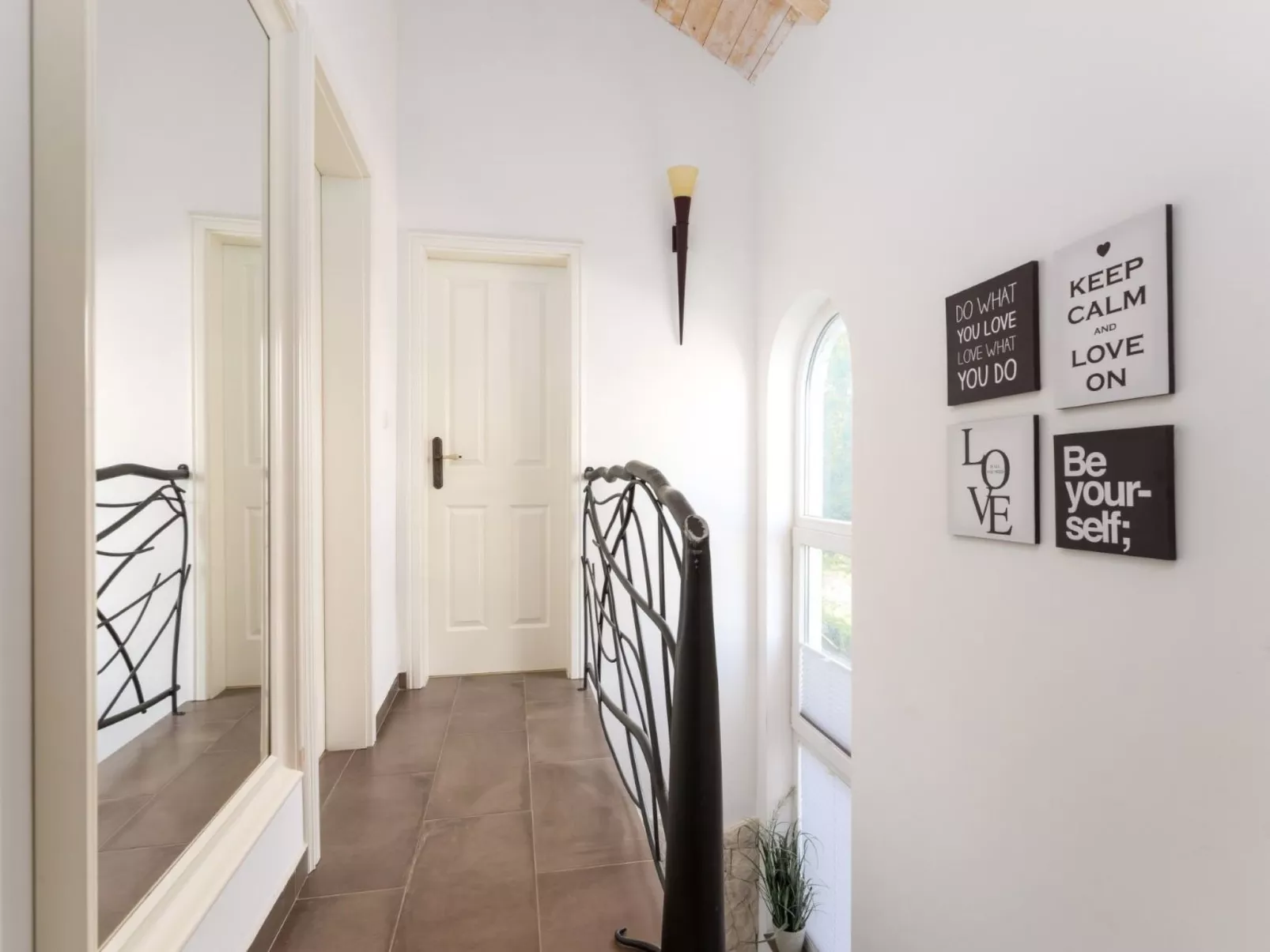 Villa Maslina-Image-tags.info