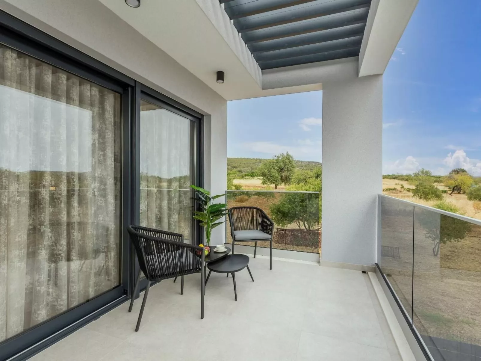 Villa Diana, modern gestaltet, in Dograde-Buiten