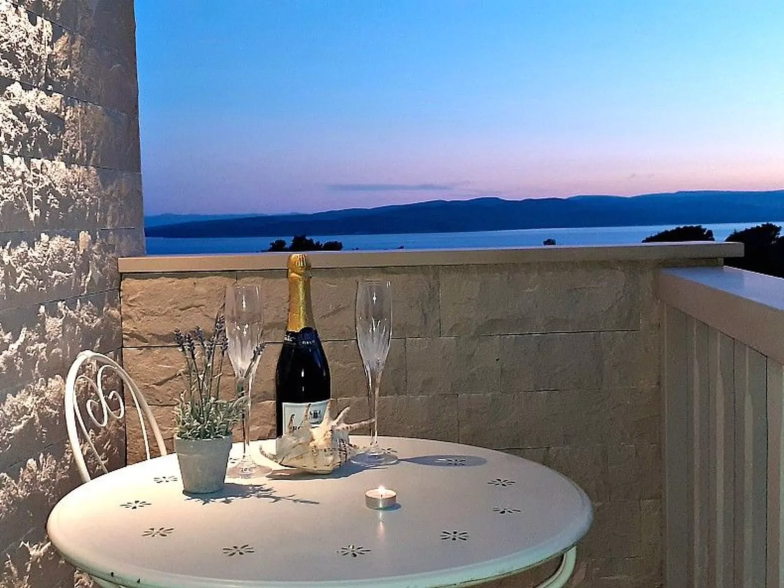 Appartement in Baška Voda-Buiten