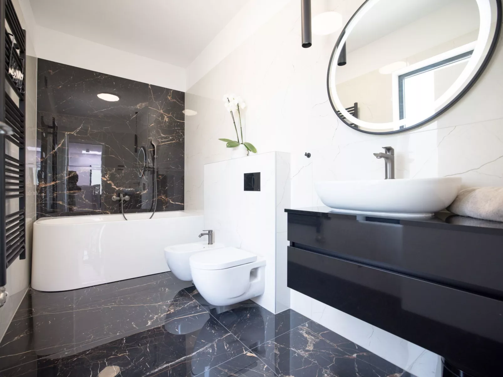 Villa Stellante mit privatem Pool und Meerblick-Binnen