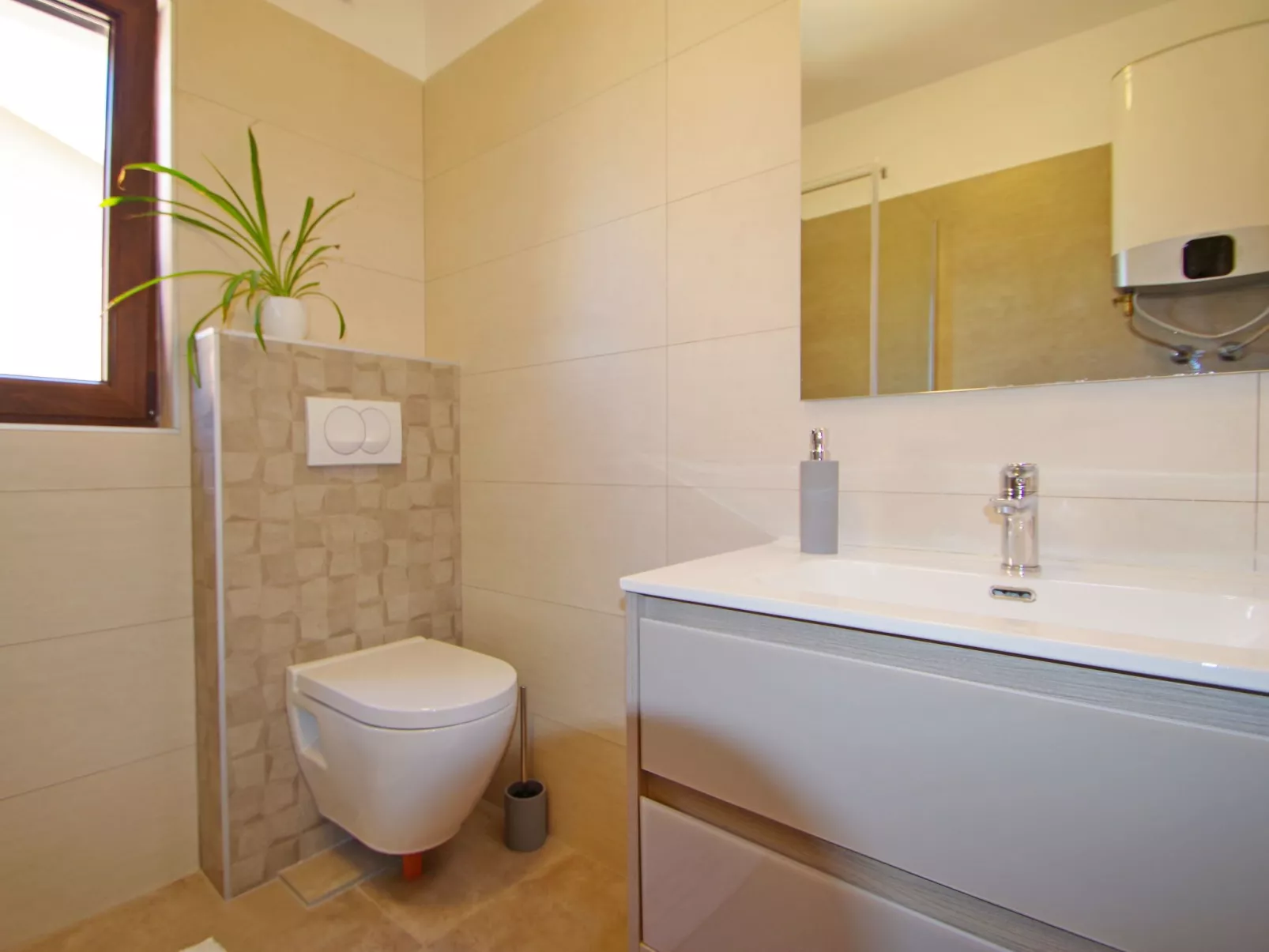 In Valbandon mit schönem Balkon-Binnen