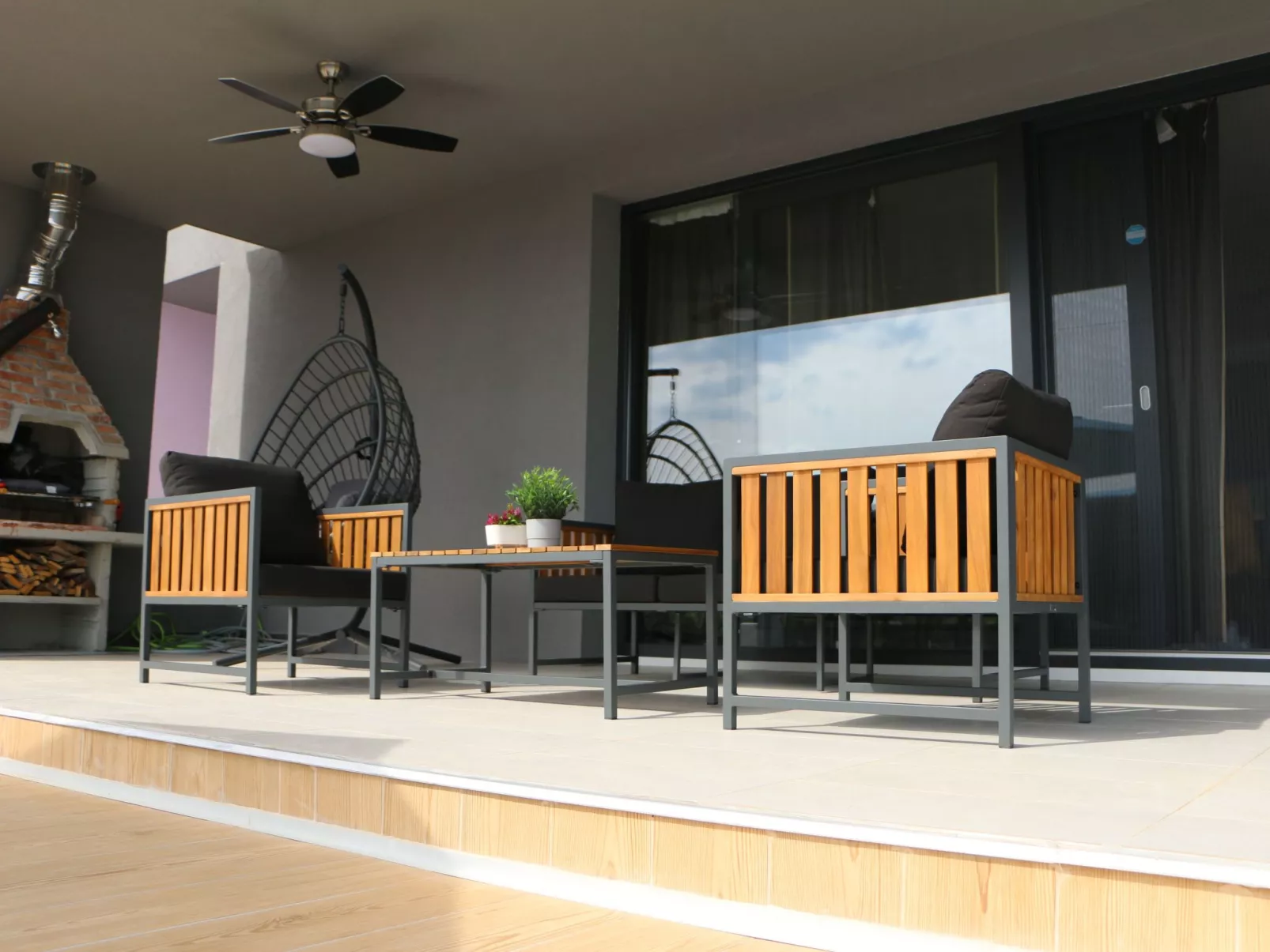 Lavender Villa-Buiten