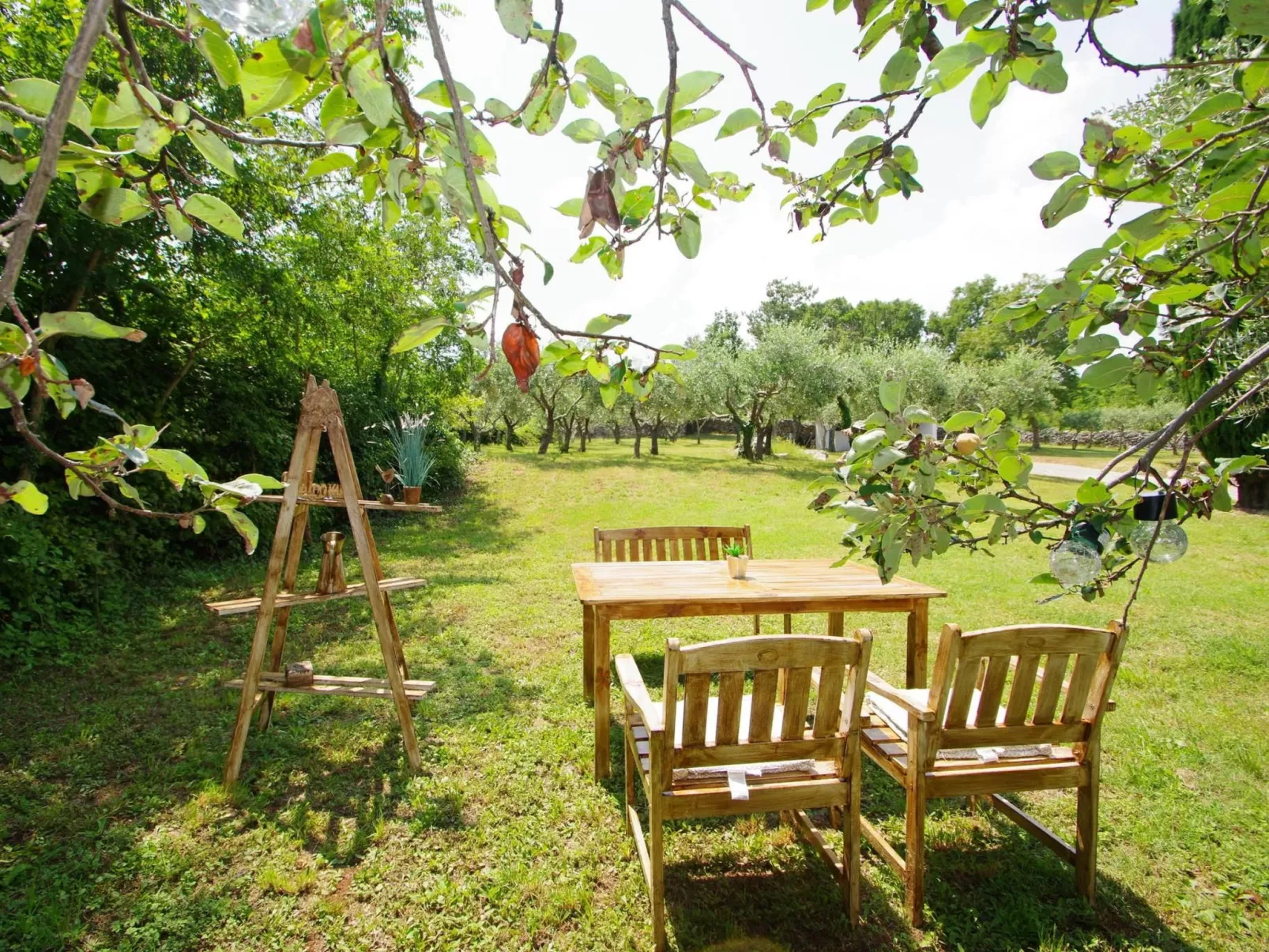 Wohnung in Rakalj mit privatem Parkplatz-Buiten