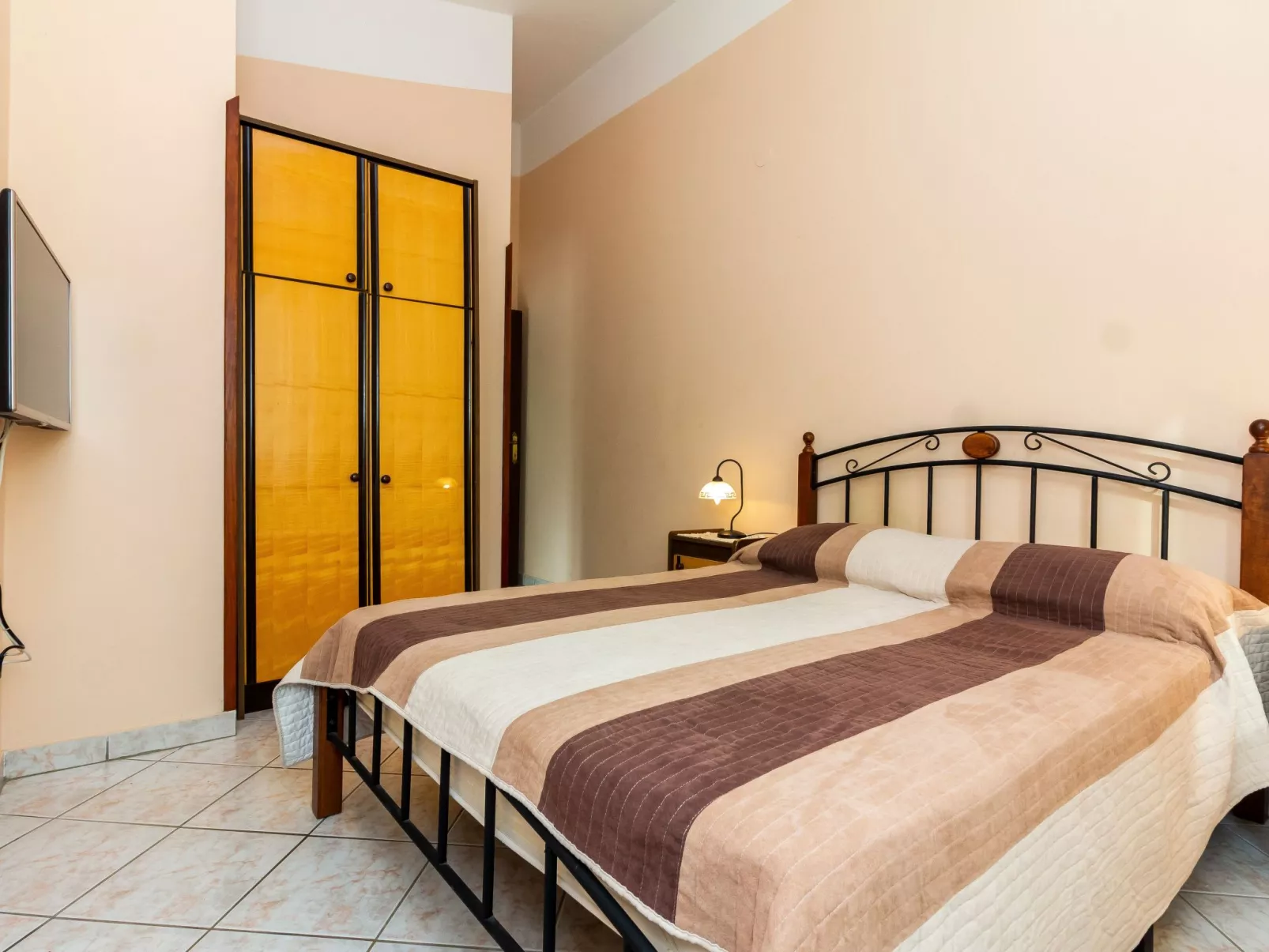 Für zwei Personen-Binnen