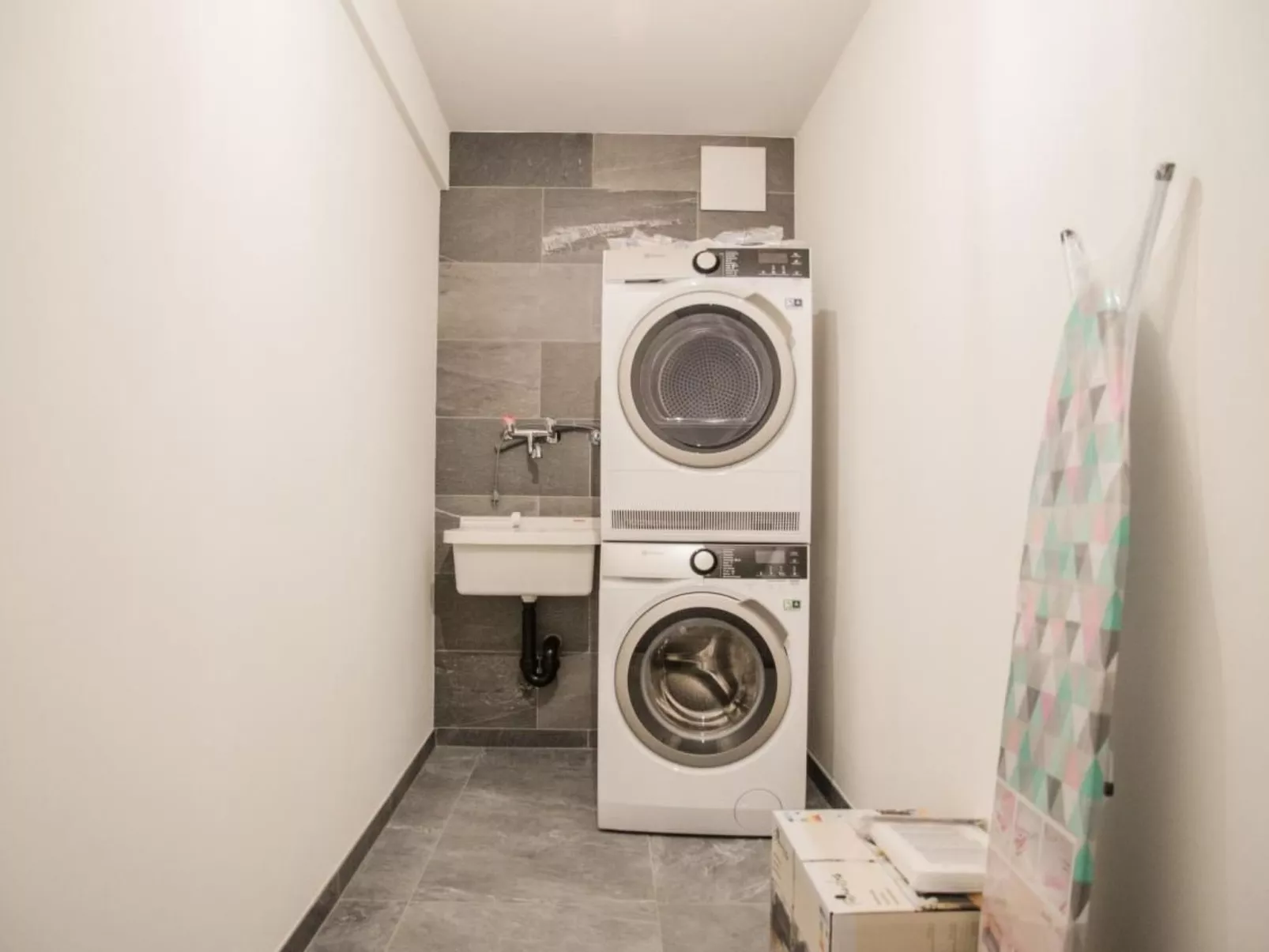 Apartment JungfrauCenter Bällenhöchst-Binnen