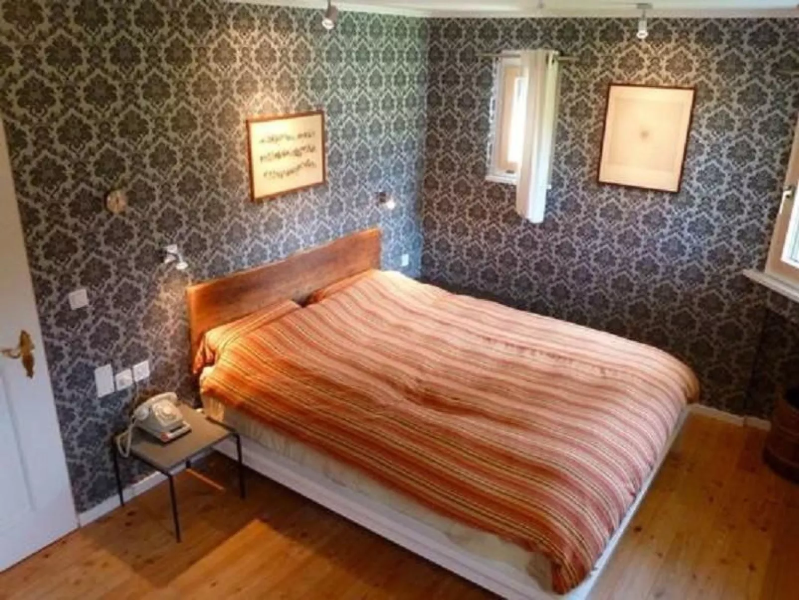 Chesa Cagiuma, Gartenwohnung-Binnen