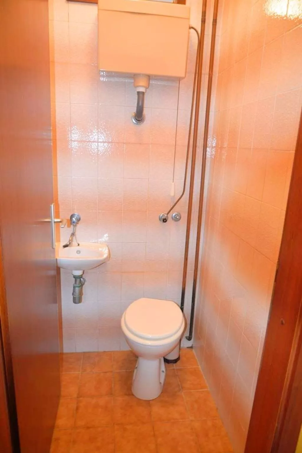 Schöne Wohnung in Poljica mit privatem Parkplatz-Binnen