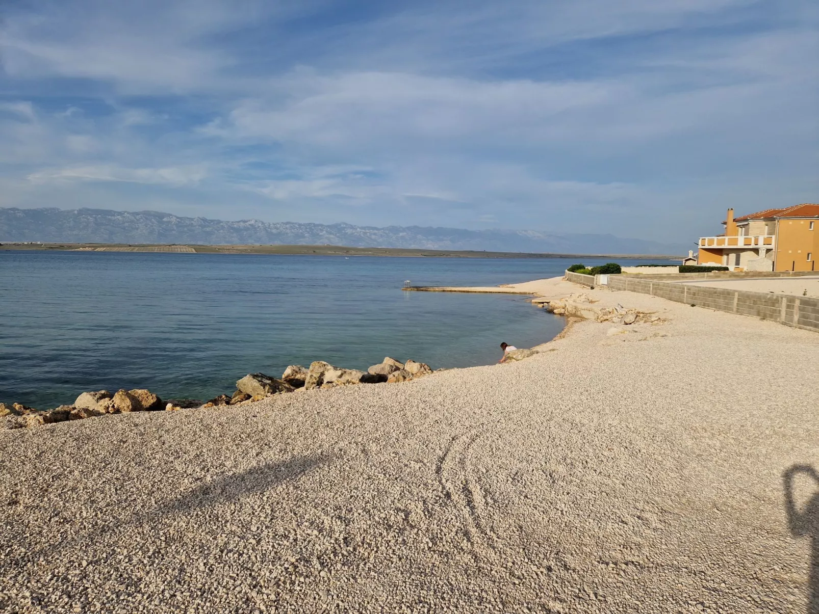 Ema erste Etage mit offener Terrasse-Buiten