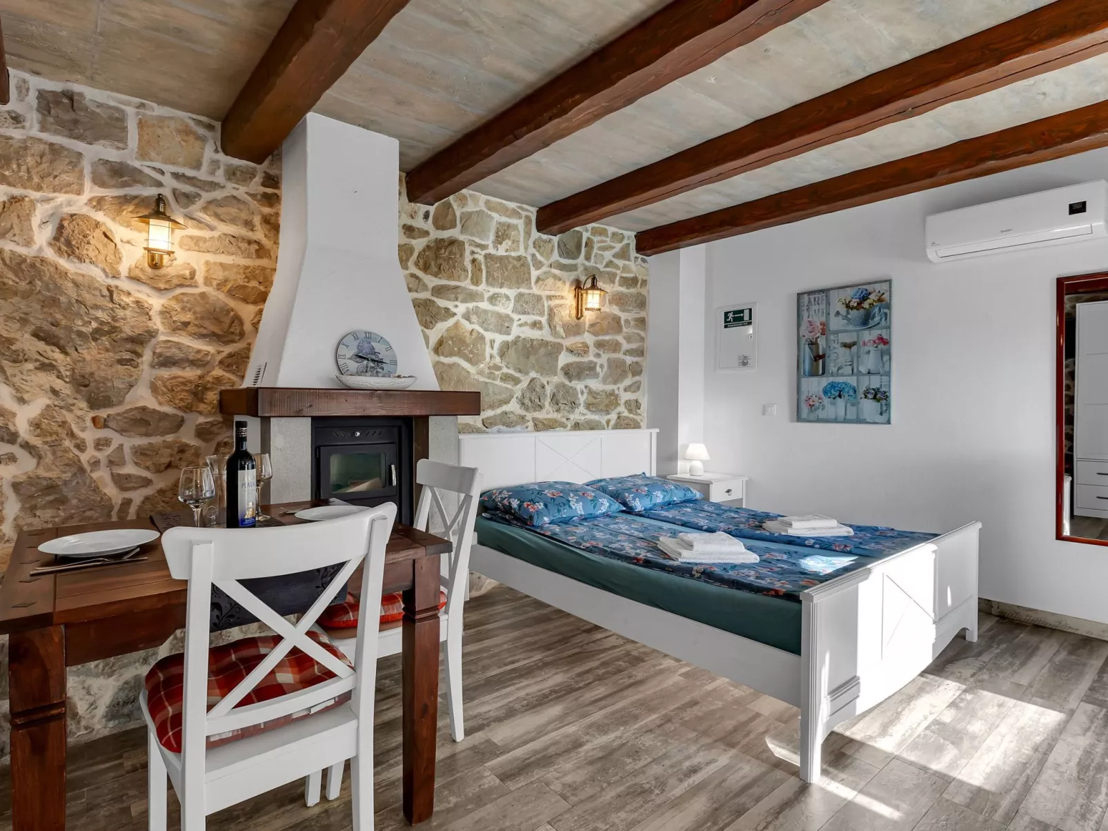 Apartment Villa Ivo-Binnen