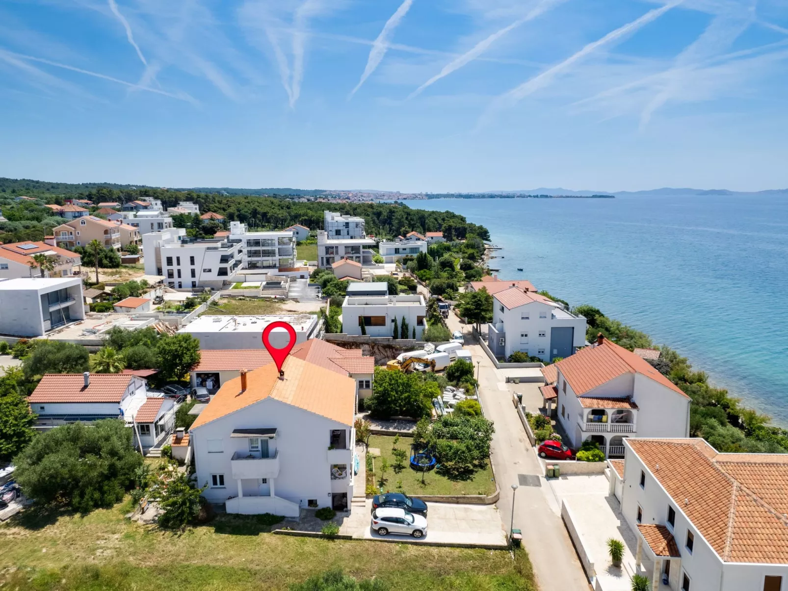 "Lenko 2" mit Blick auf das Wasser-Image-tags.info