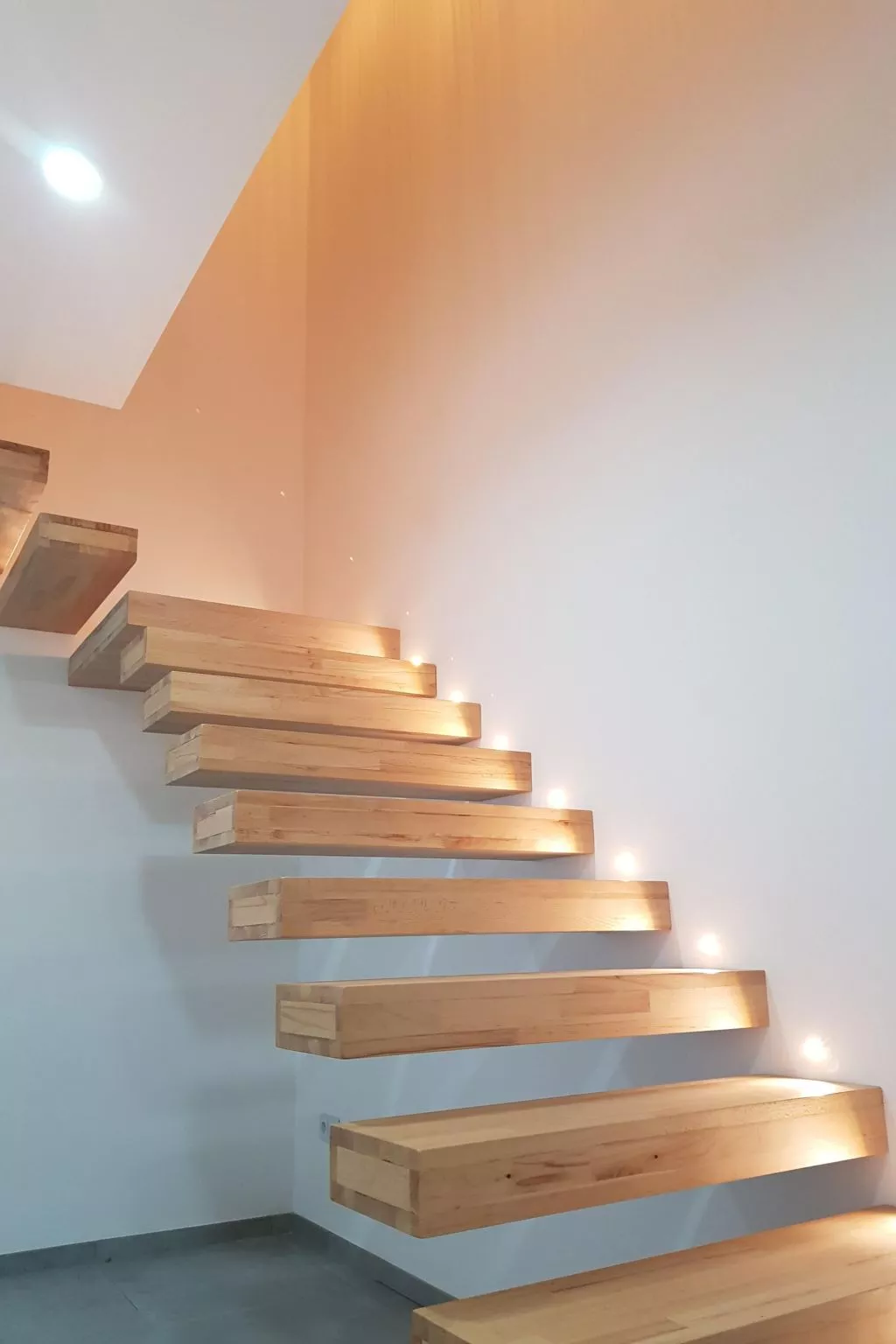 Mit privatem Pool in Ruhiger lage.-Binnen