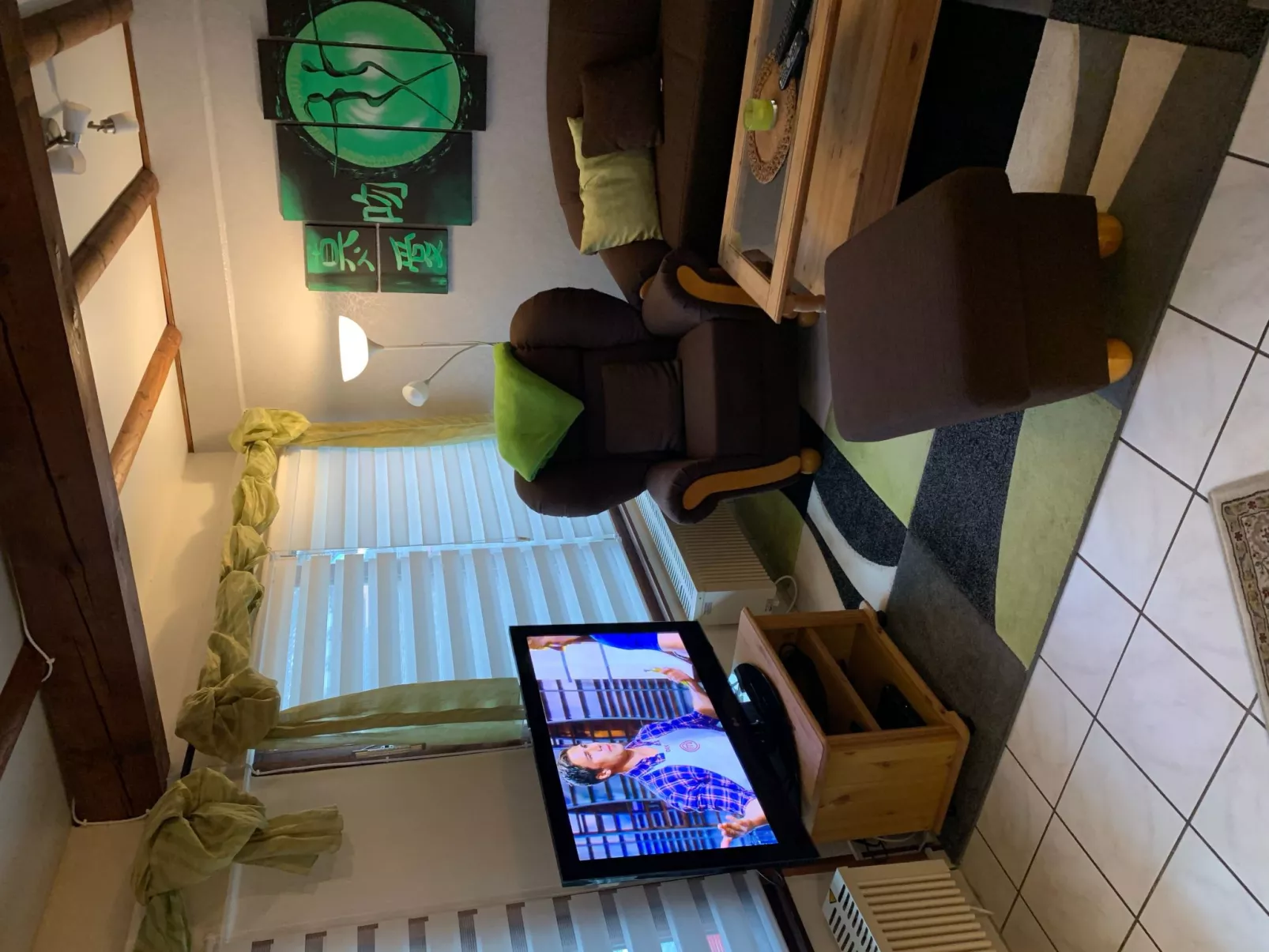 Familienfreundliches Haus mit großer Terrasse-Binnen