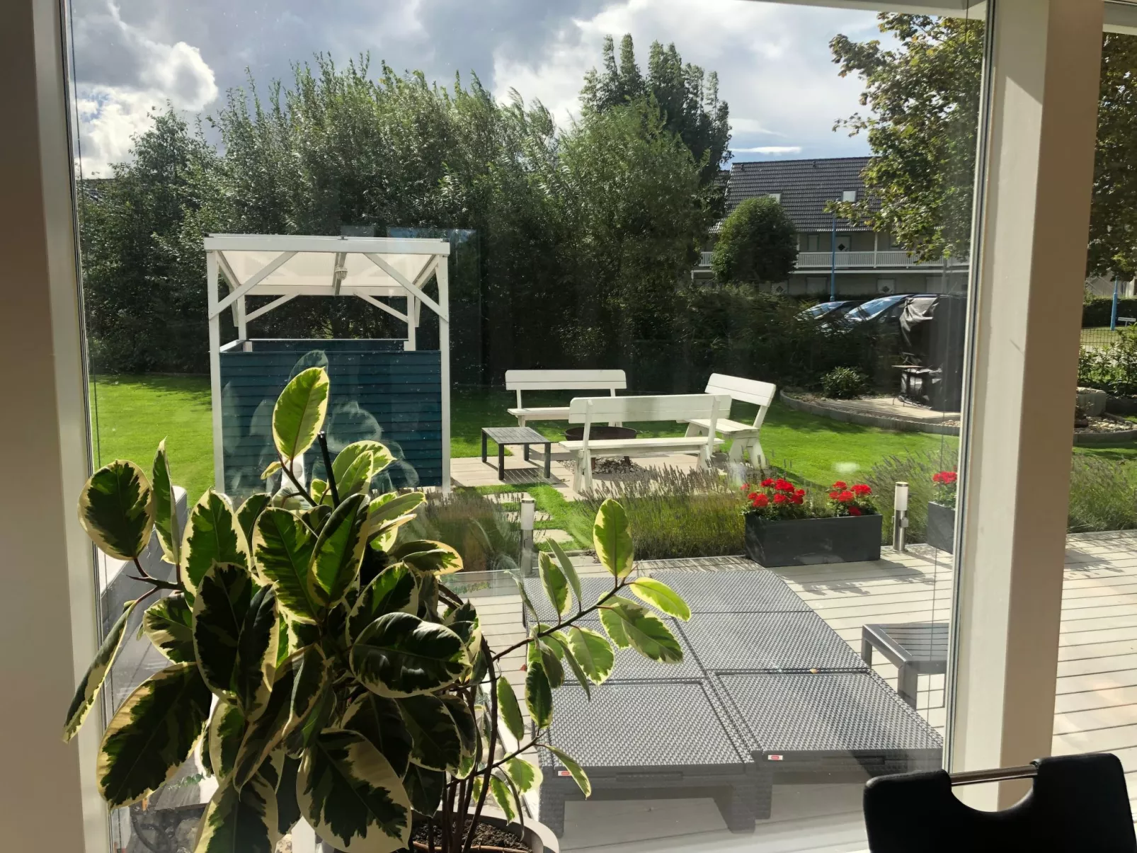 Haus „Am Yachthafen“-Buiten