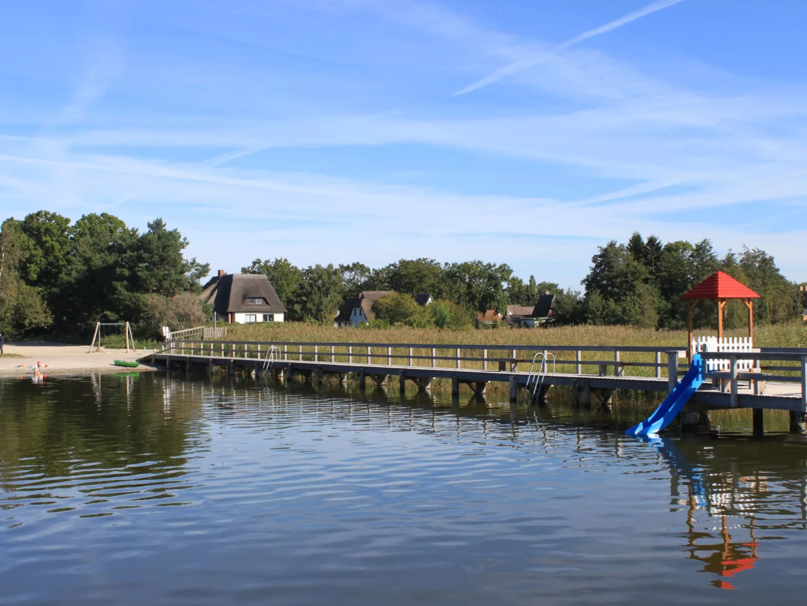 Admiral's Corner Luv-Buiten