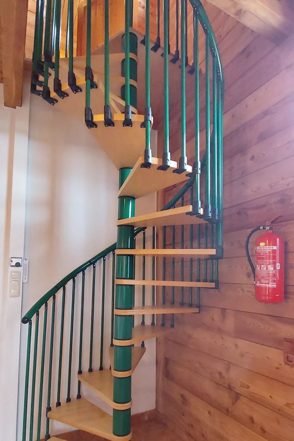 Zirbenholzalmhütte mit fantastischem Ausblick-Buiten