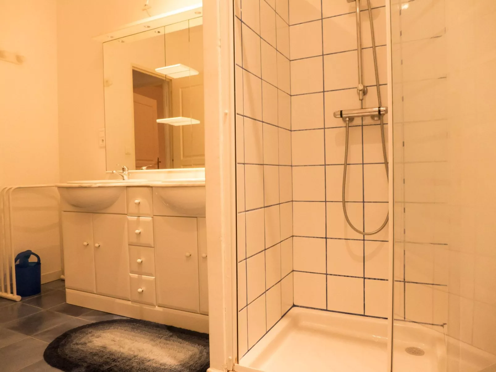 In Murviel-les-Béziers,-Binnen