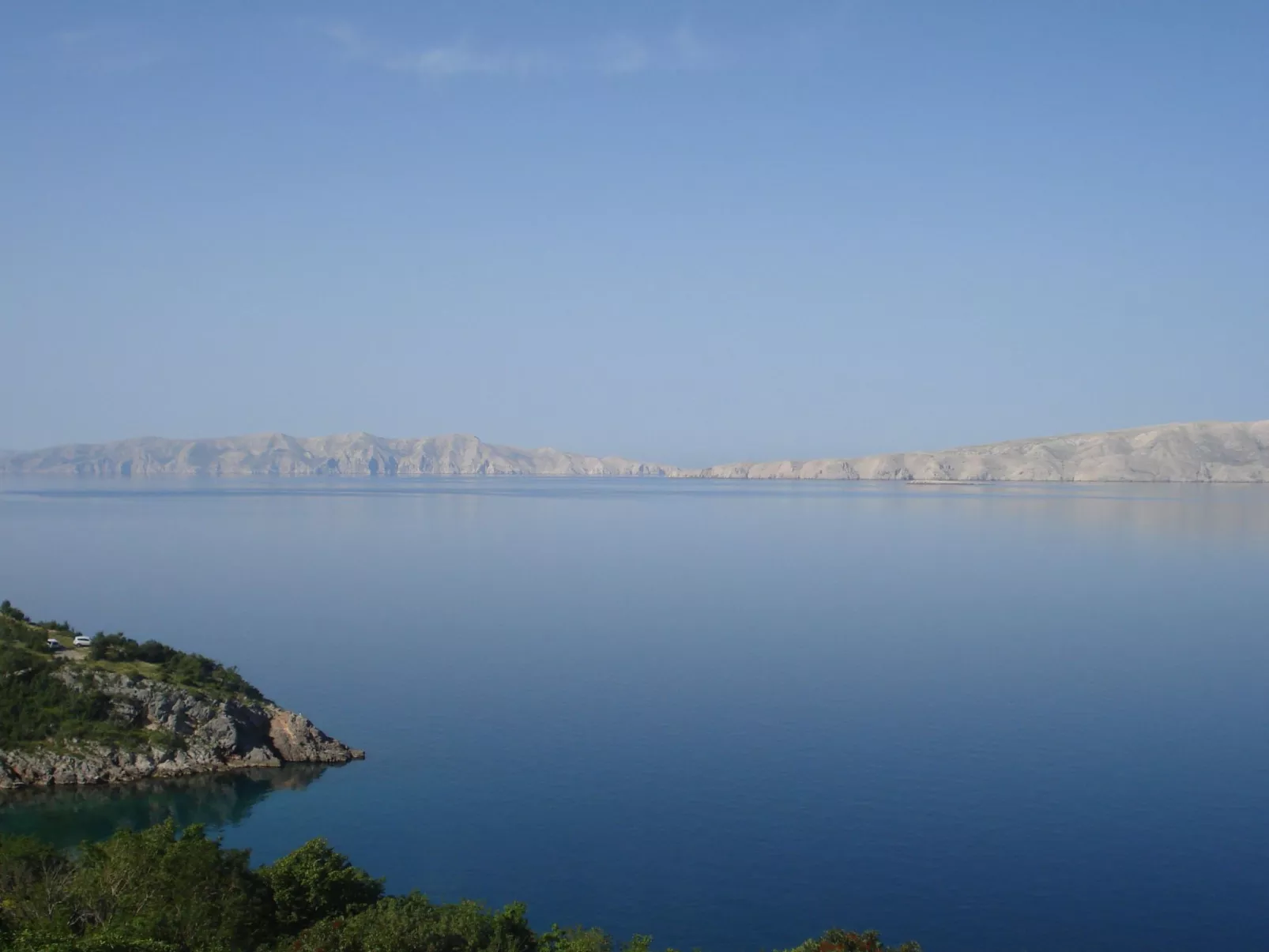 Gesamte Wohnung mit Terrasse und Meerblick-Buiten