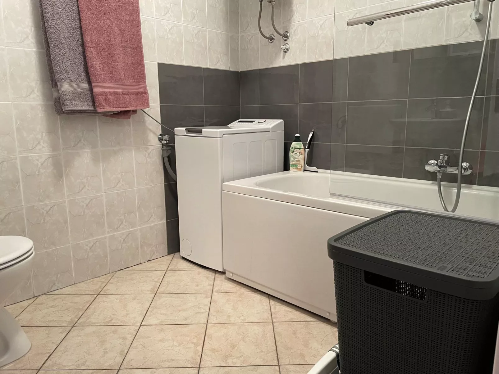 In Zentrumsnähe mit Balkon-Binnen