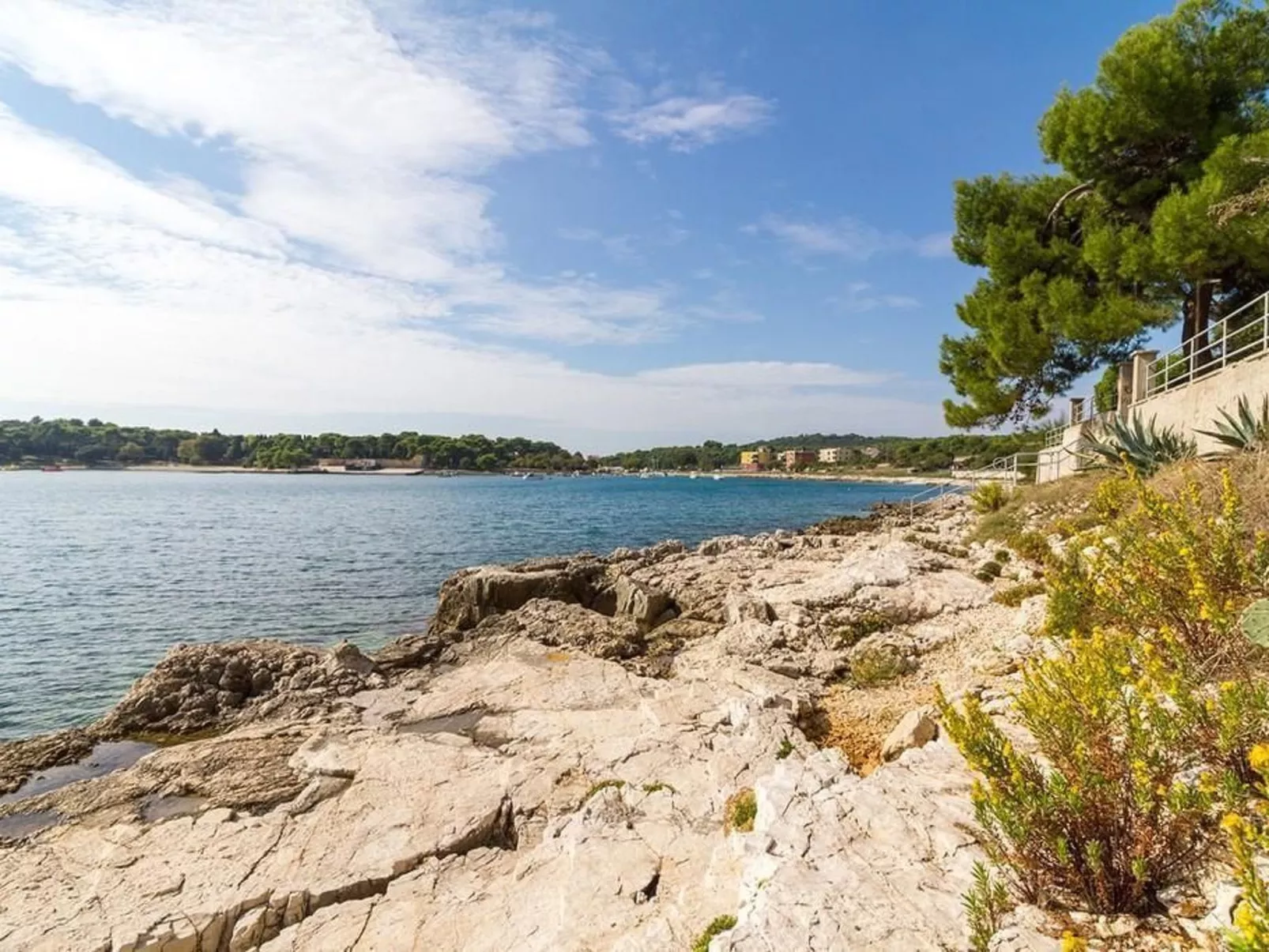 Wohnung in Stoja mit Grill-Buiten