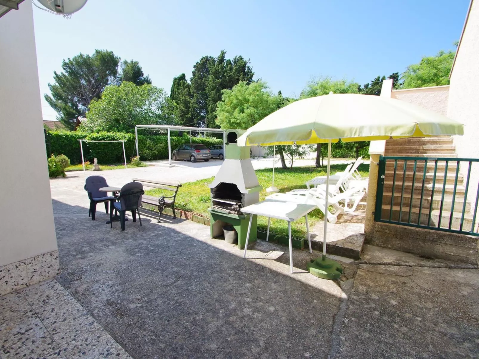 In Premantura-Buiten