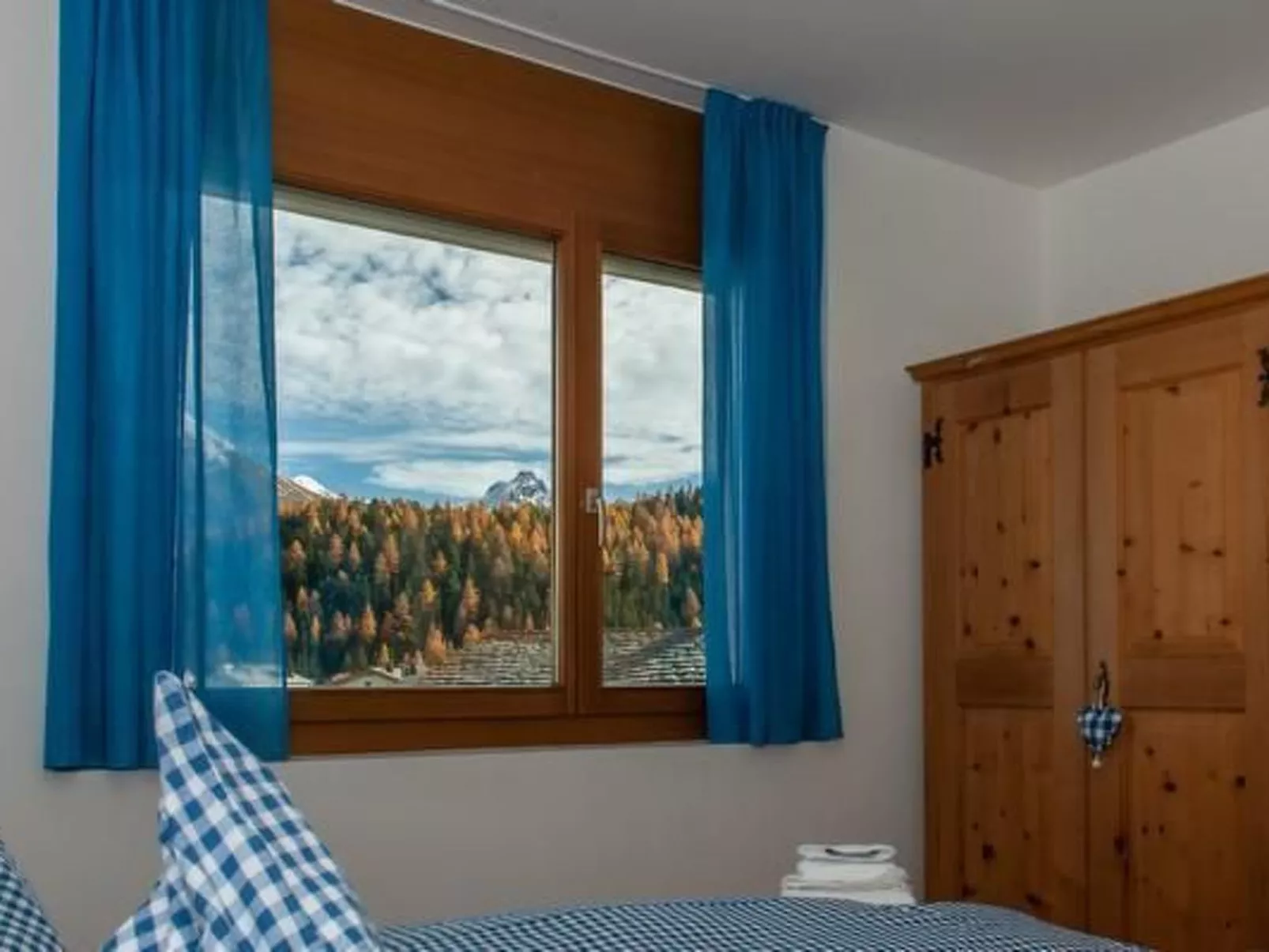 Guardamunt 2-Image-tags.info